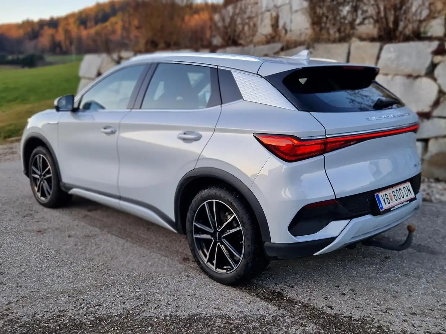 BYD Atto 3 Atto3 Comfort, mit AHK, 8-fach bereift Grau - 2