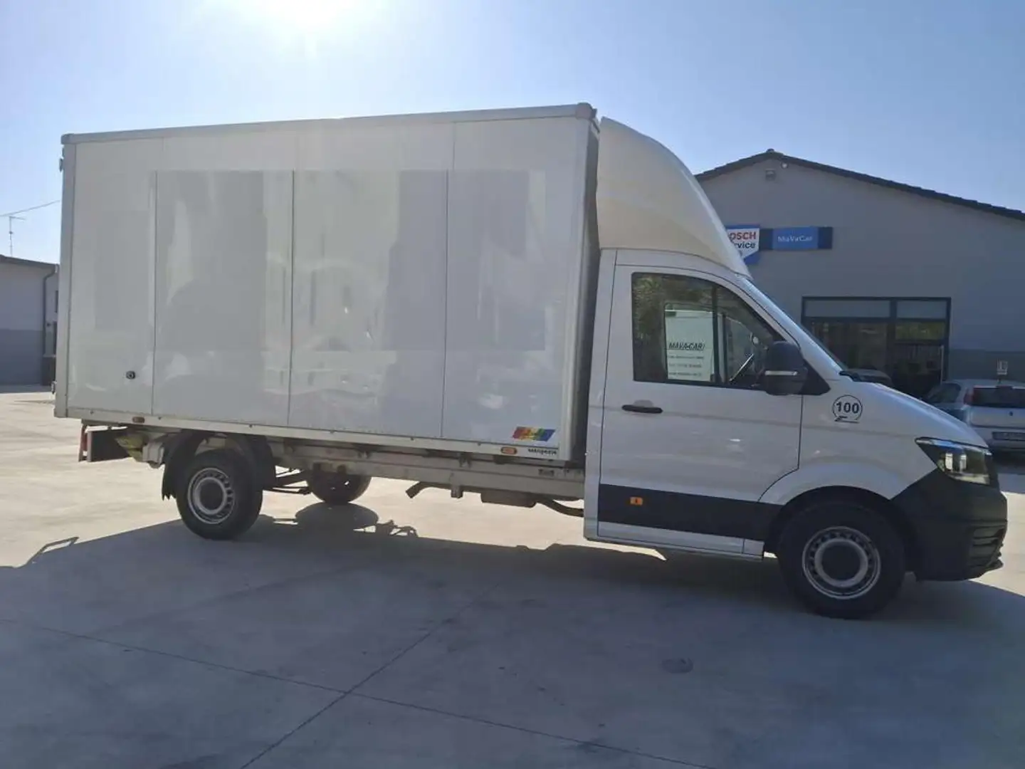 Volkswagen CRAFTER   2.0 TDI 140 CV Wit - 2