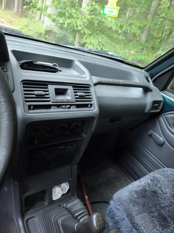 Mitsubishi Pajero MT 2,5 GL TD, foto 11
