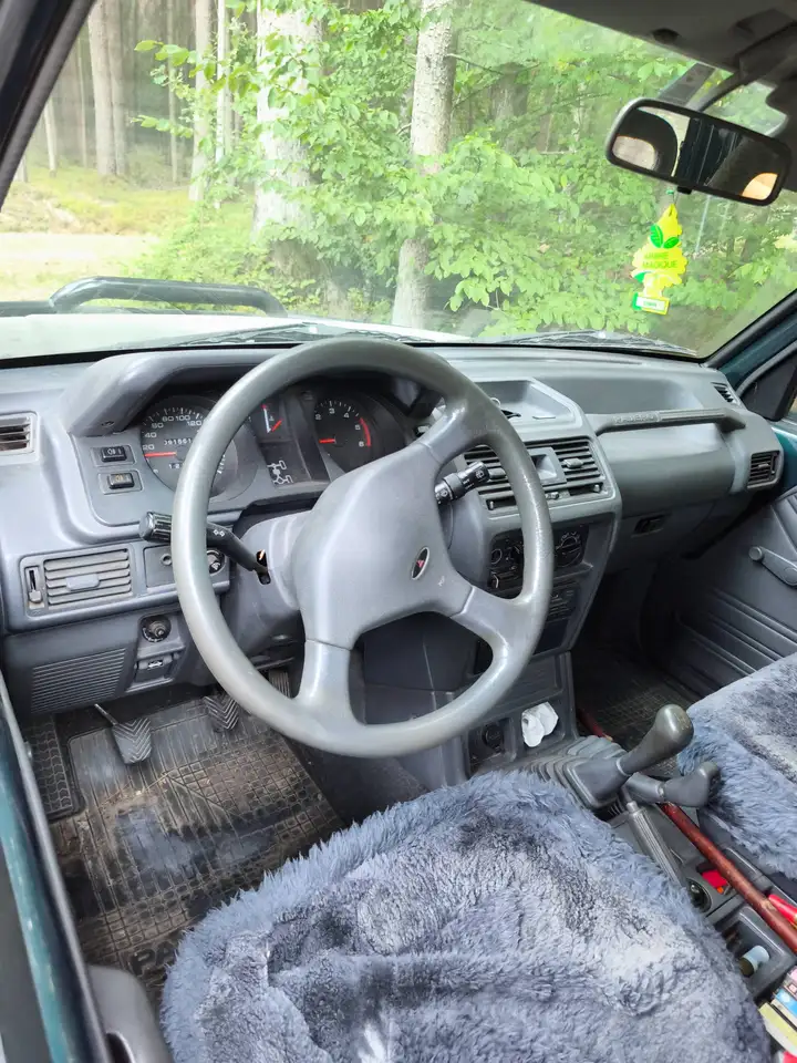 Mitsubishi Pajero MT 2,5 GL TD, foto 10