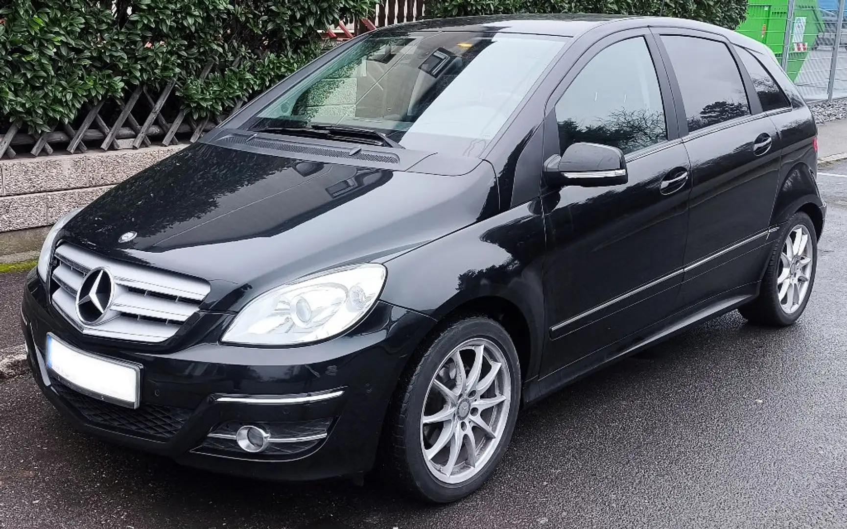 Mercedes-Benz B 180 CDI - DPF AUTOTRONIC Černá - 1