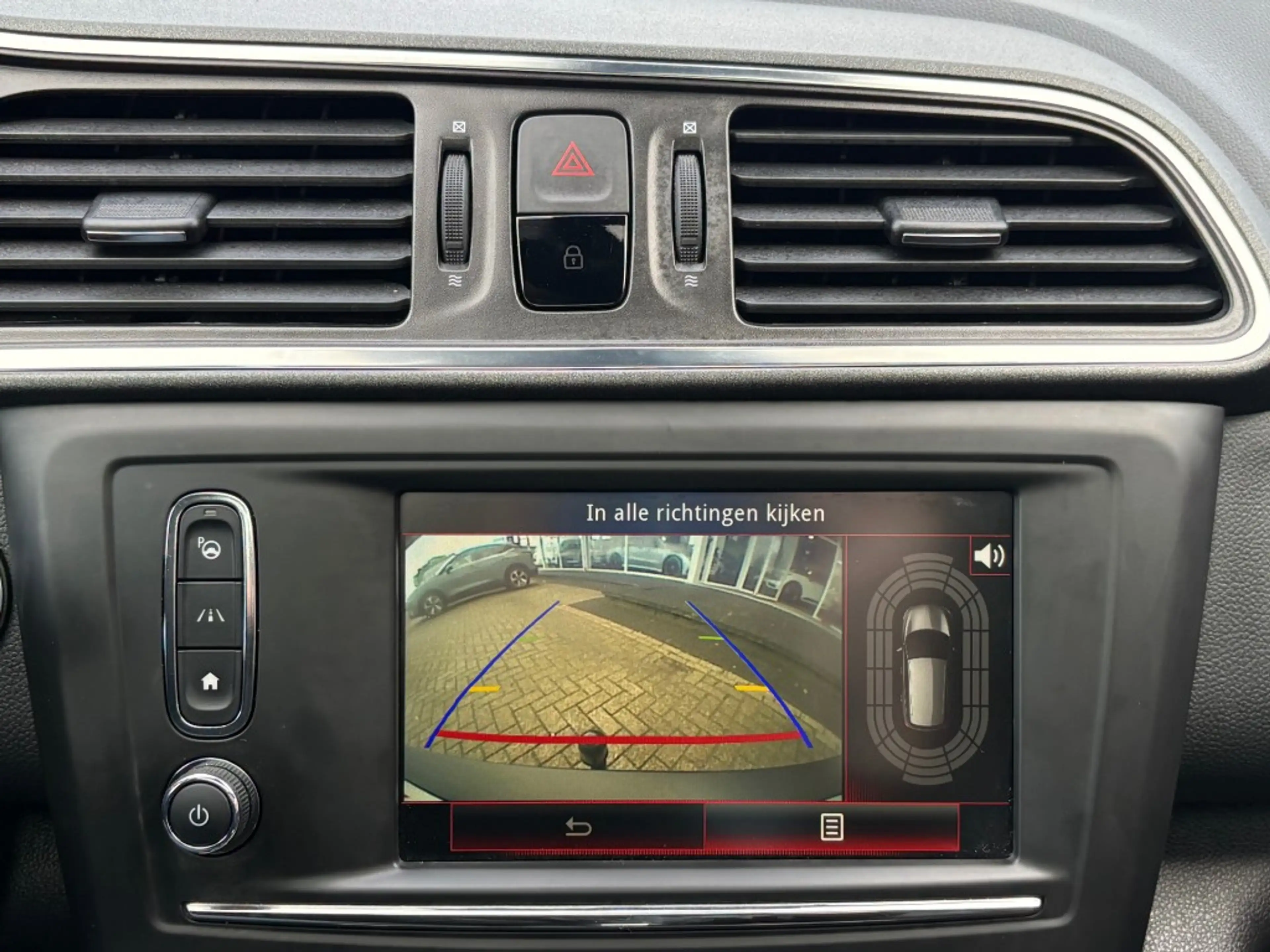 Renault Kadjar 1.2 TCE AUT. 130PK BOSE BLACK-EDITION LEER PANO-DA — photo 8