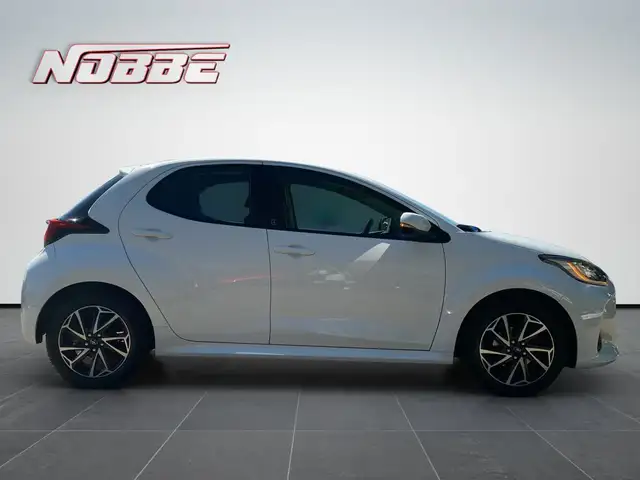Toyota Yaris view 6