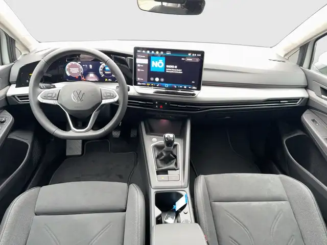 Volkswagen Golf view 8