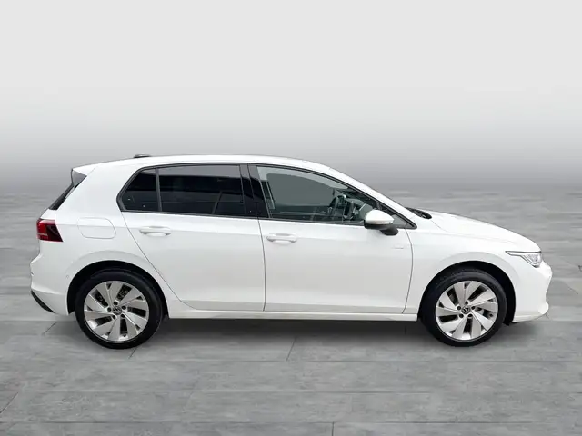 Volkswagen Golf view 6