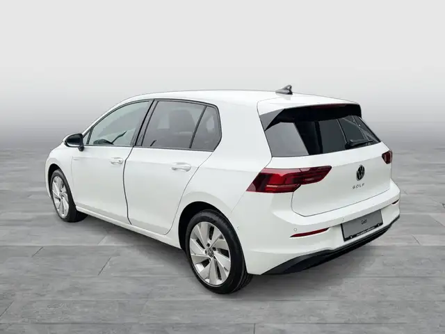 Volkswagen Golf view 4