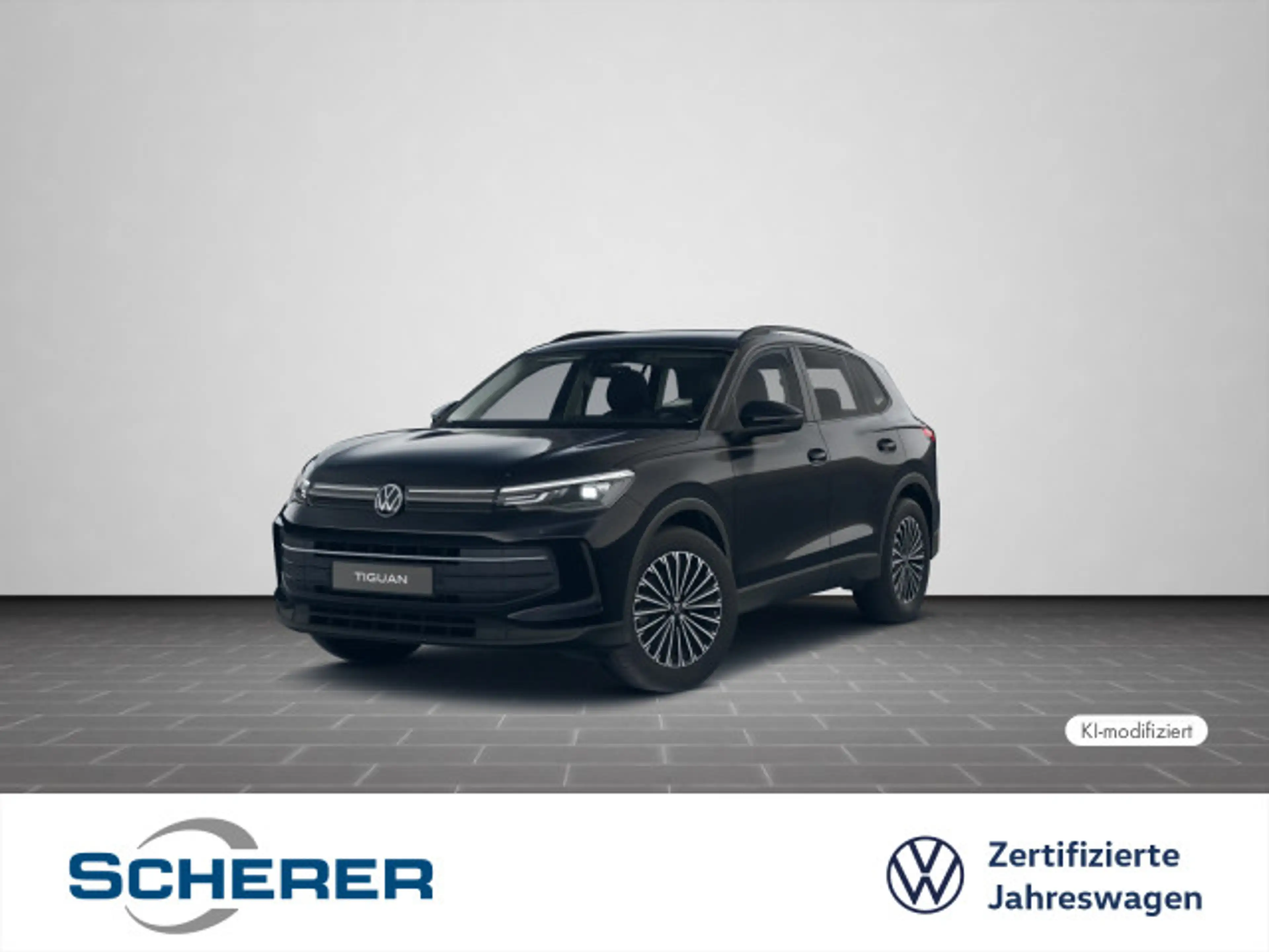 Volkswagen Tiguan 1.5 eTSI Life NAVI AHK SHZ Anschlussgaran