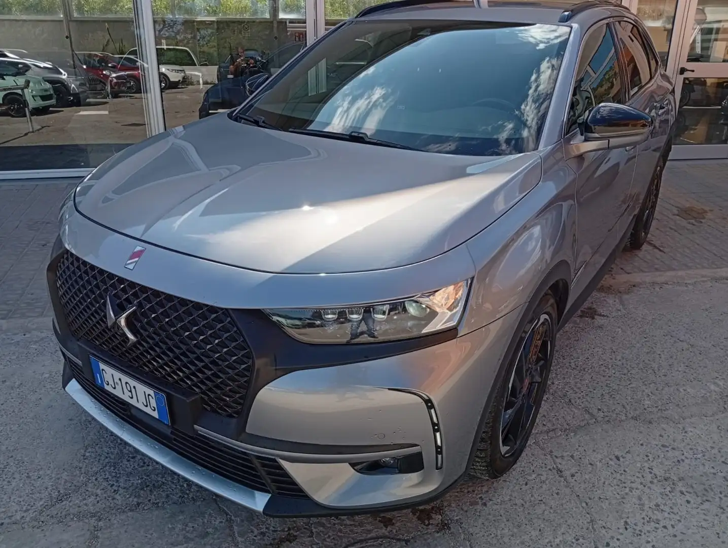 DS Automobiles DS 7 Crossback Performance Line+ 130cv auto Grau - 2