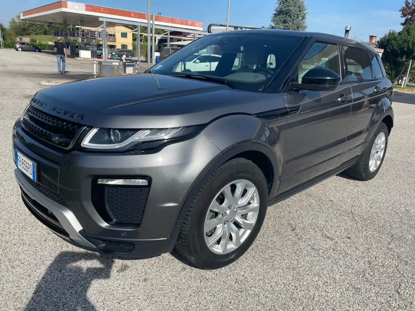 Land Rover Range Rover Evoque SE Dynamic - 1