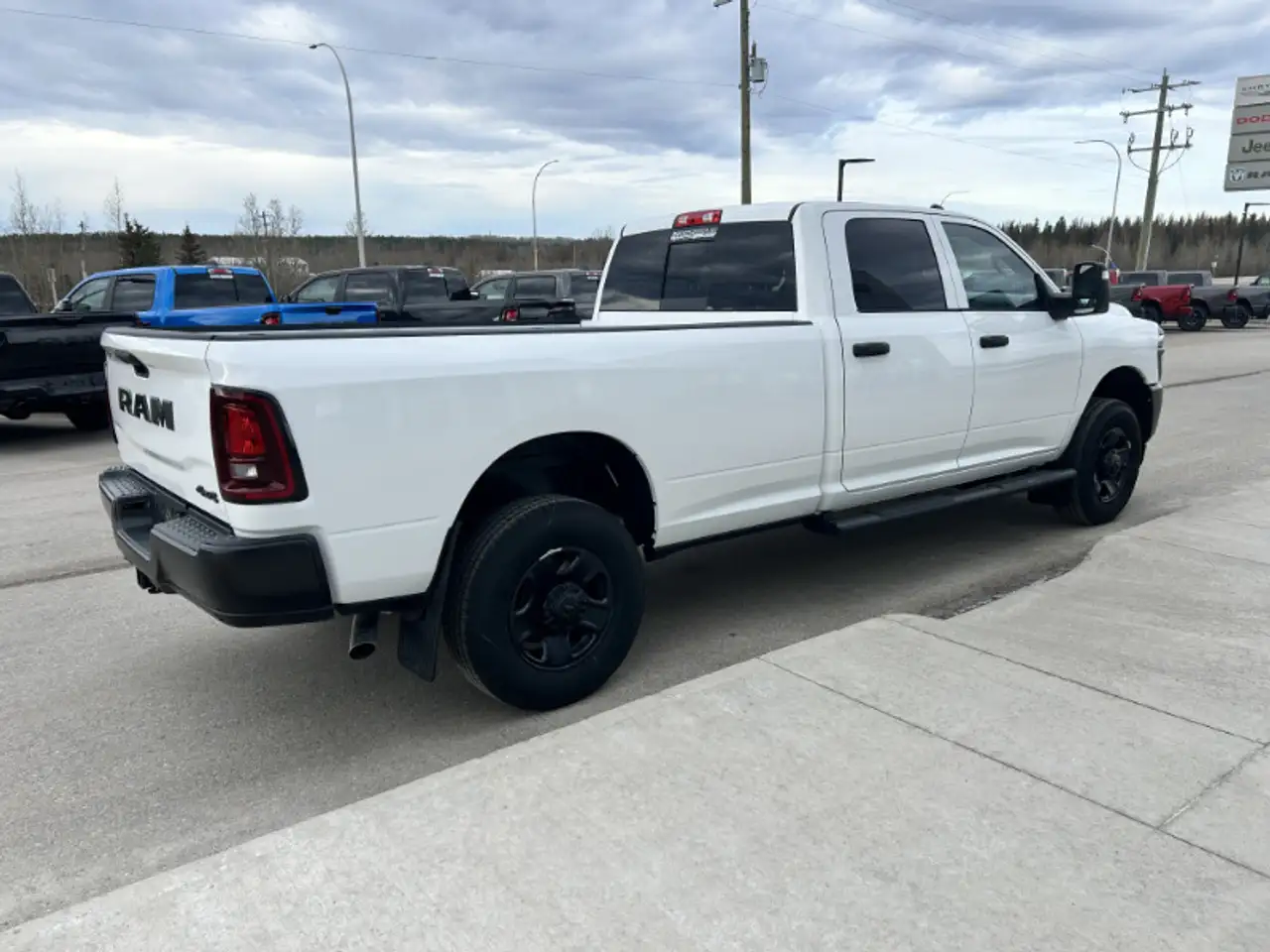 RAM 3500 снимка RAM 3500