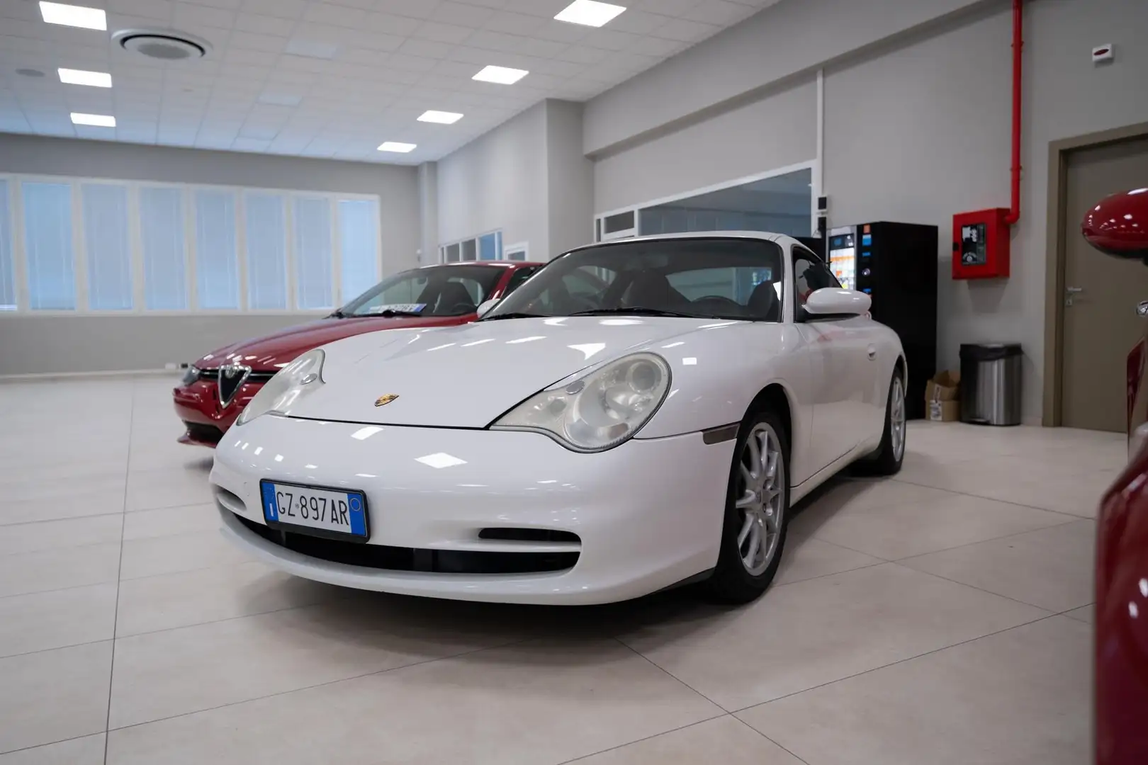 Porsche 996 911 Coupè - 1