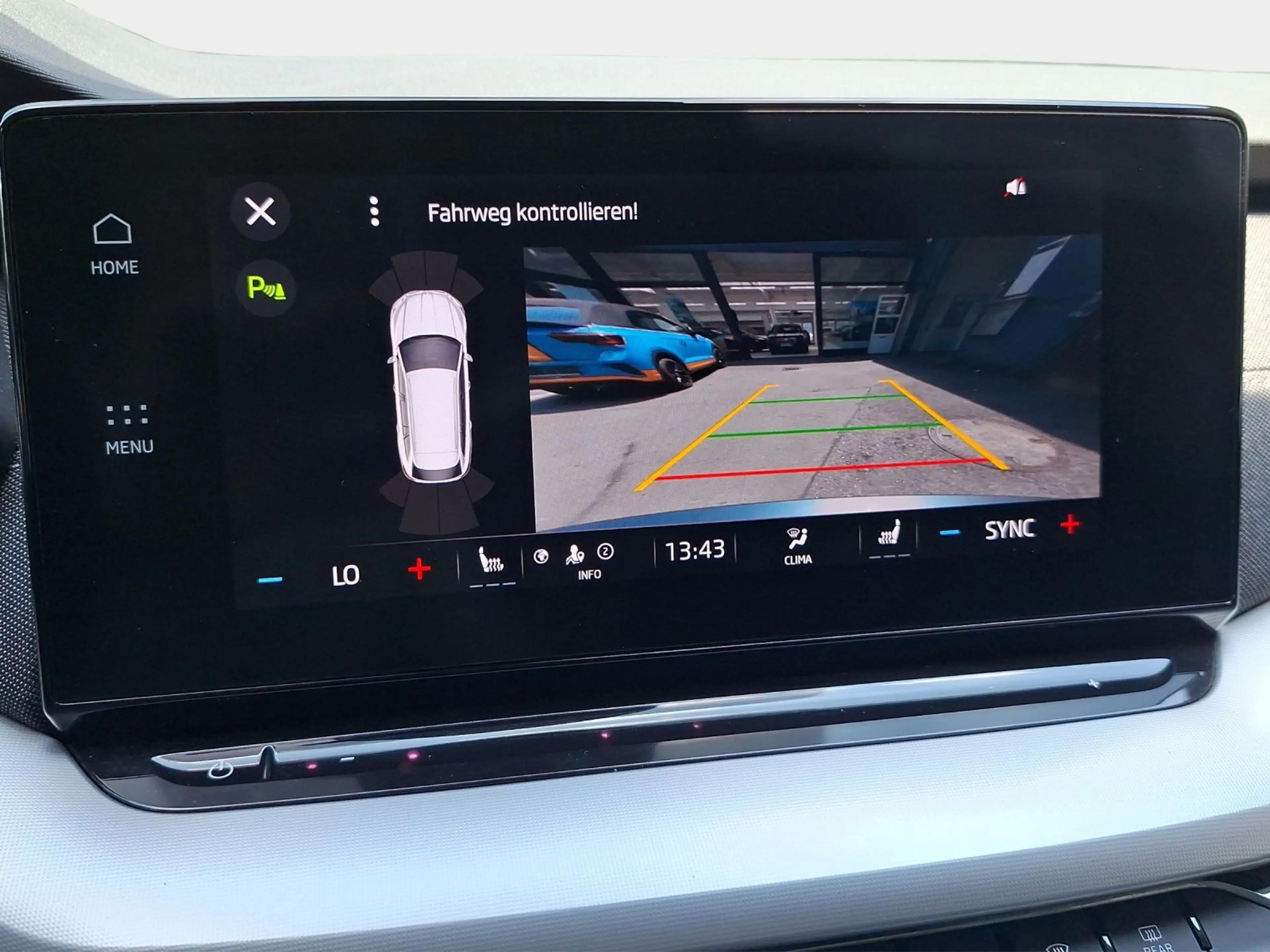 Skoda Octavia Combi 1.5 TSI DSG STYLE KAMERA LED LM17 — photo 14