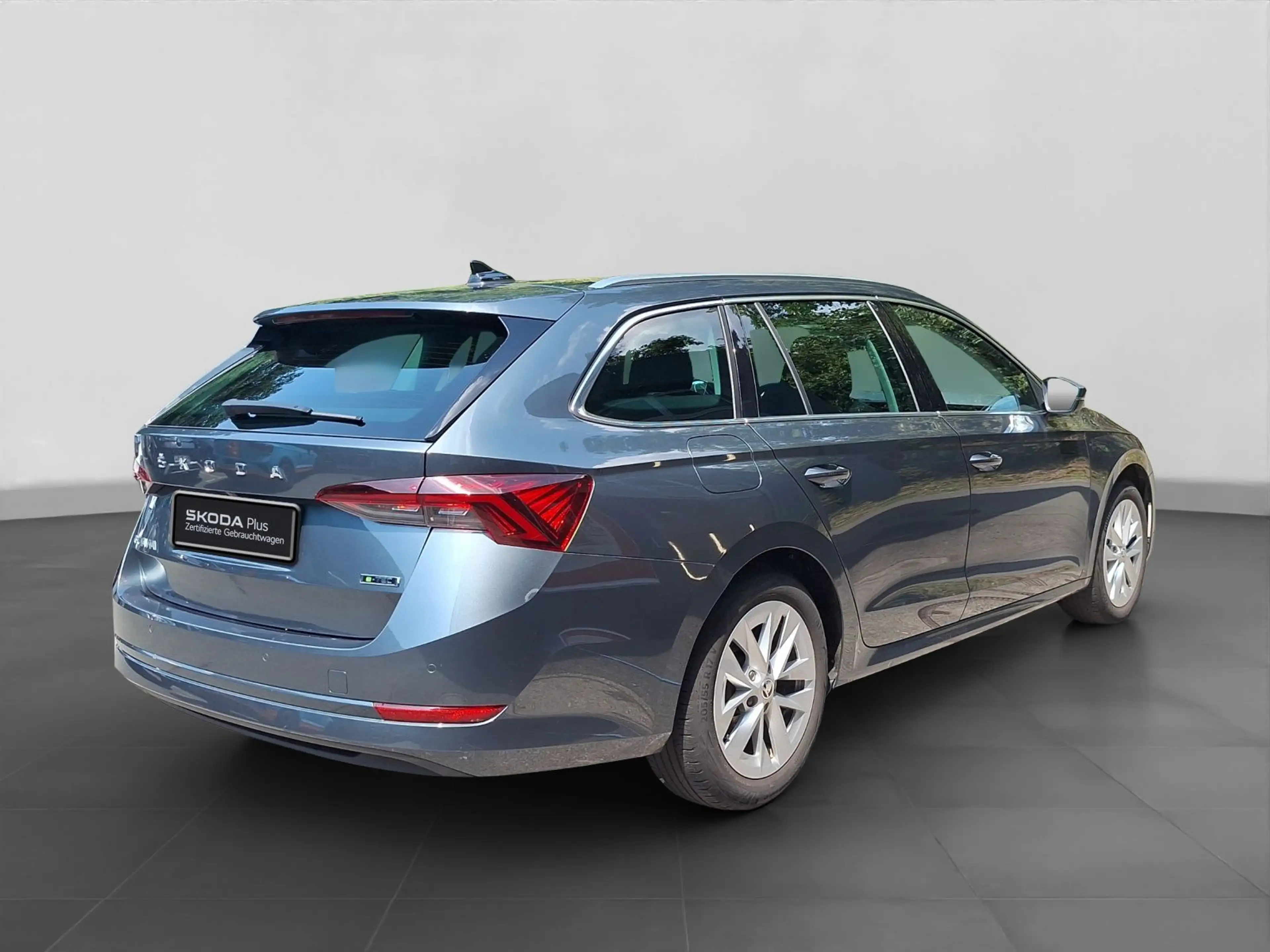Skoda Octavia Combi 1.5 TSI DSG STYLE KAMERA LED LM17 — photo 3