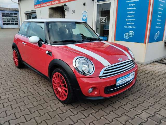 Imagine MINI Cooper TÜV-AU 04-2027