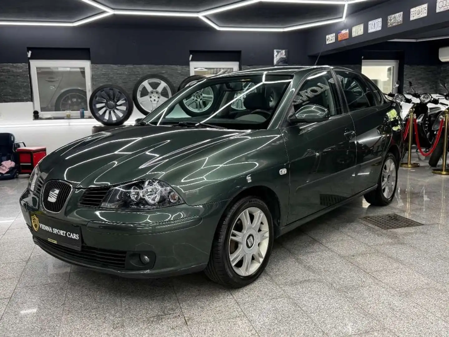 SEAT Cordoba Signo 1,9 TDI PD*Wenig-KM*ÖAMTC Pickerl bis 05/... zelena - 1
