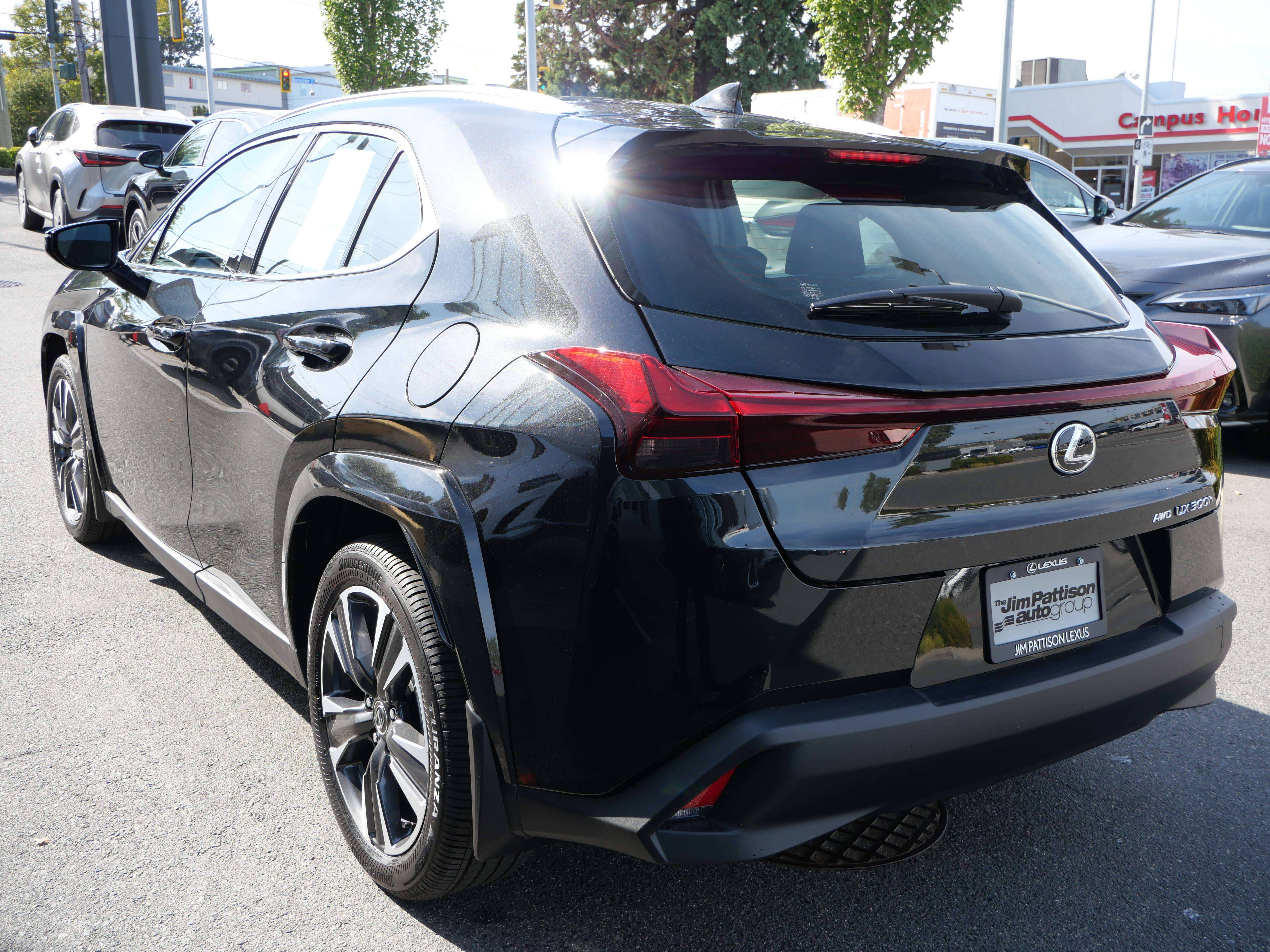 2026 Lexus UX