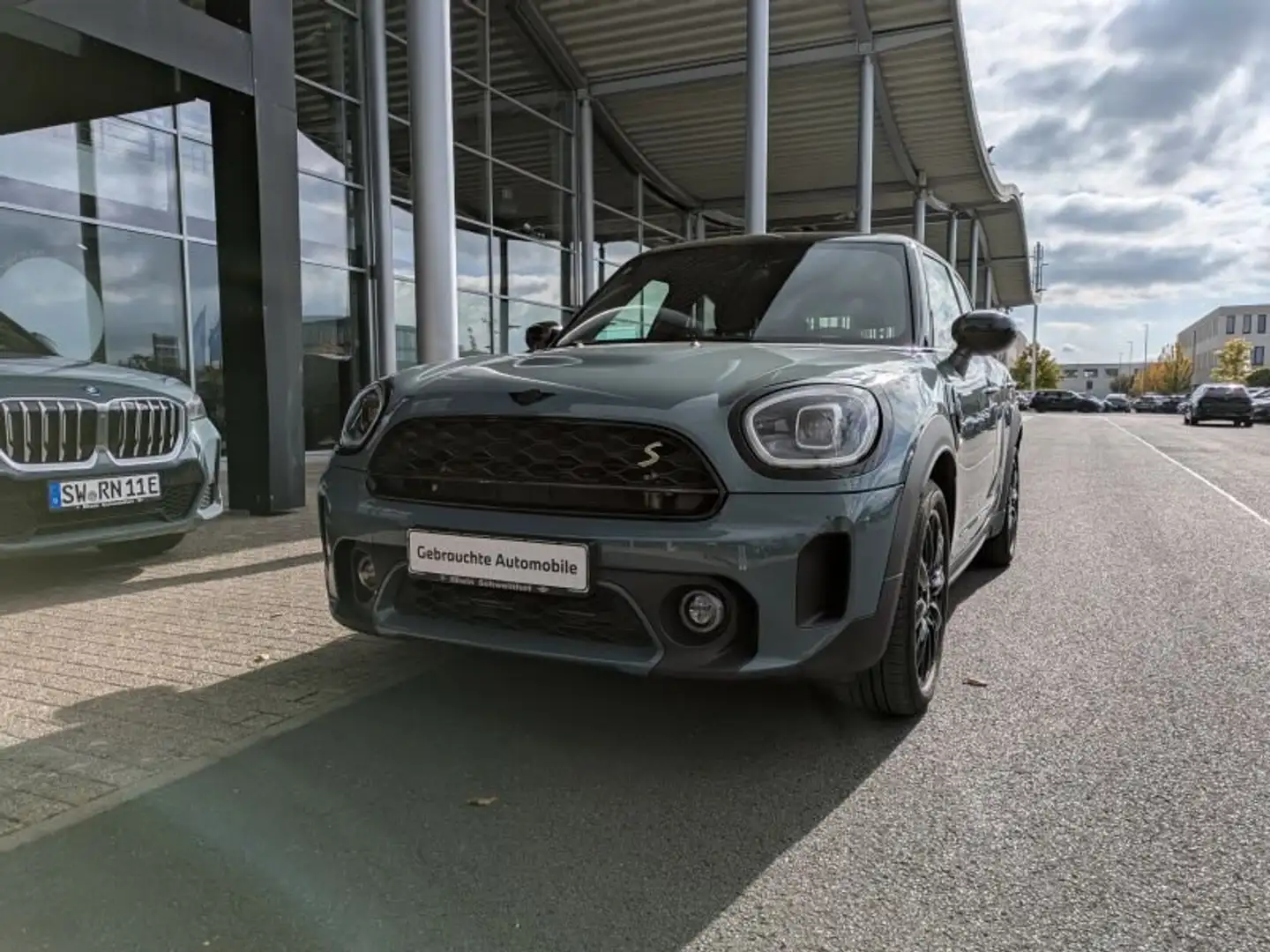 MINI Cooper SE Countryman Cooper SE ALL4 Countryman Rückfahrkamera. Navi. Grün - 2