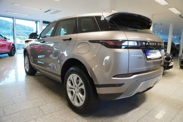 Land Rover Range Rover Evoque view 4