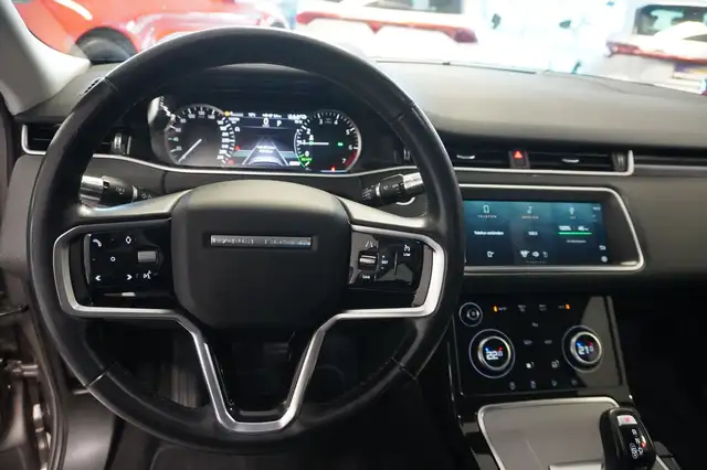 Land Rover Range Rover Evoque view 11
