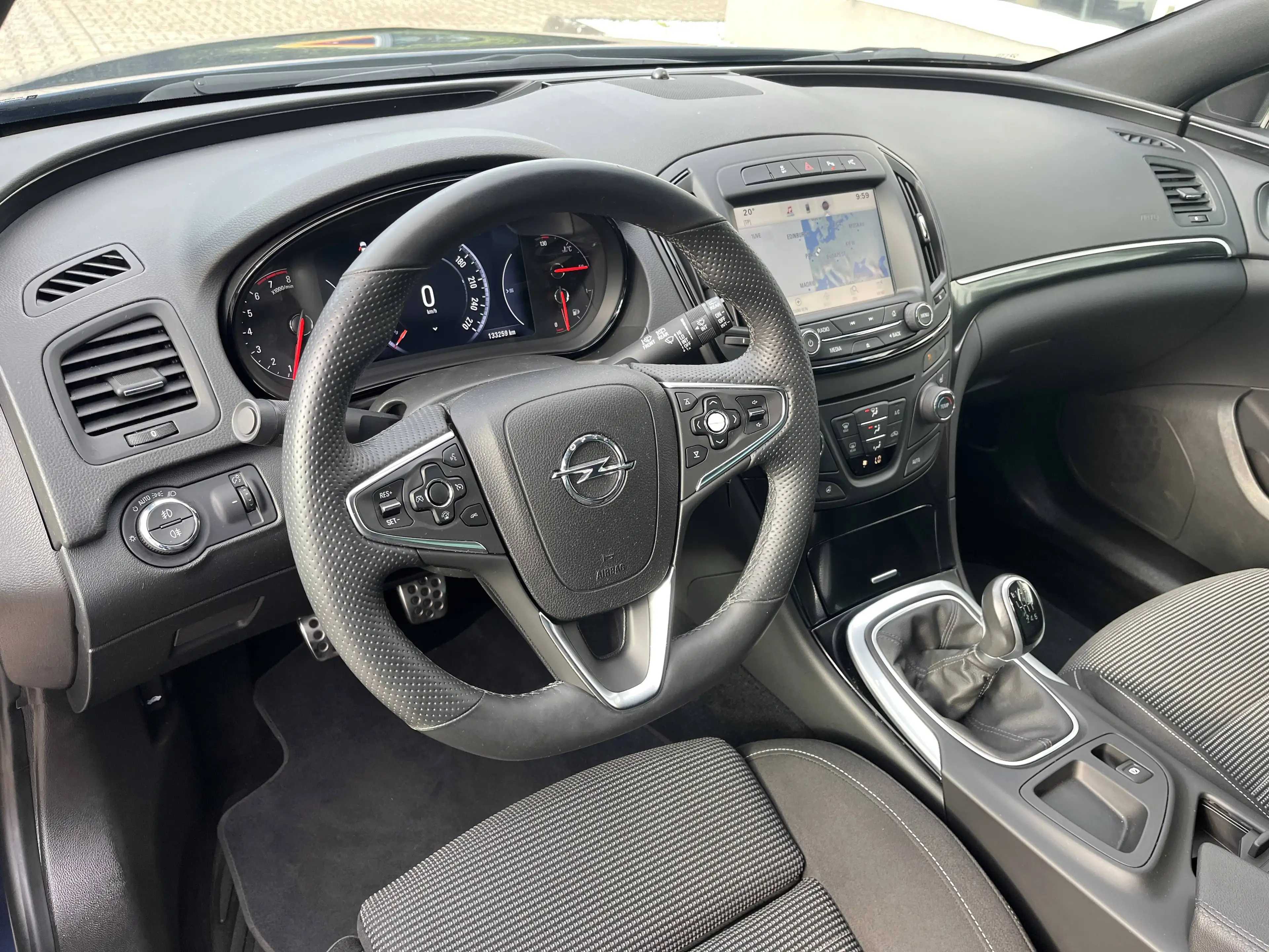 Opel Insignia 1.6 DI Sport *Xenon*Navi*AHK* — photo 10
