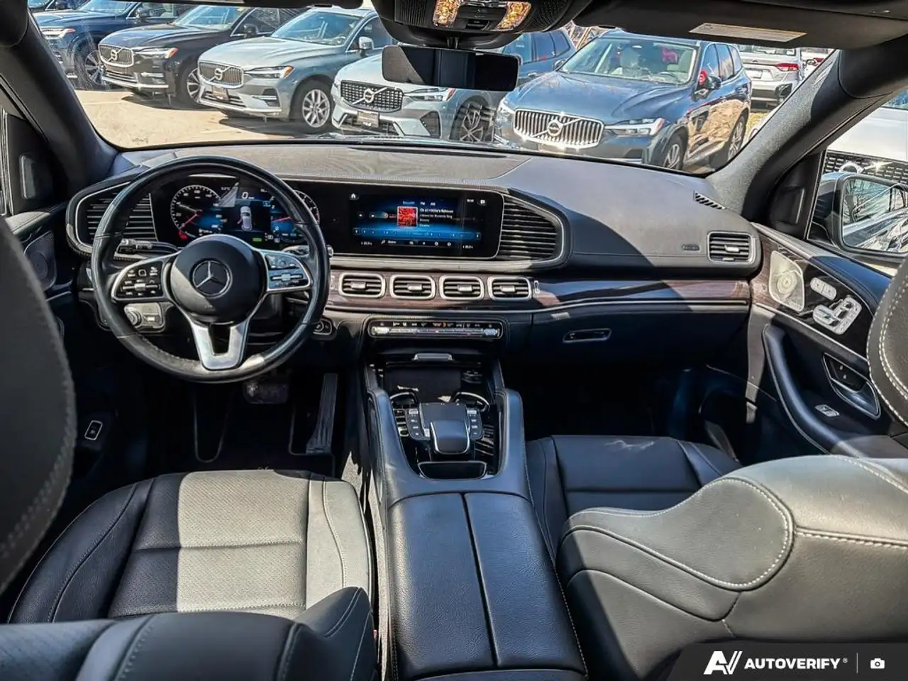 Mercedes-Benz GLE снимка Mercedes-Benz GLE