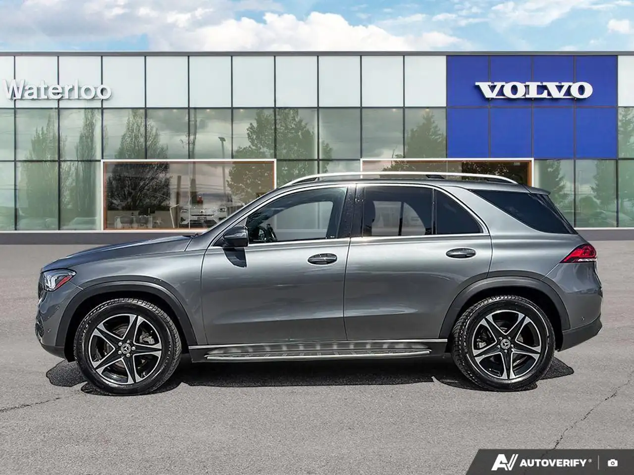 Mercedes-Benz GLE снимка Mercedes-Benz GLE
