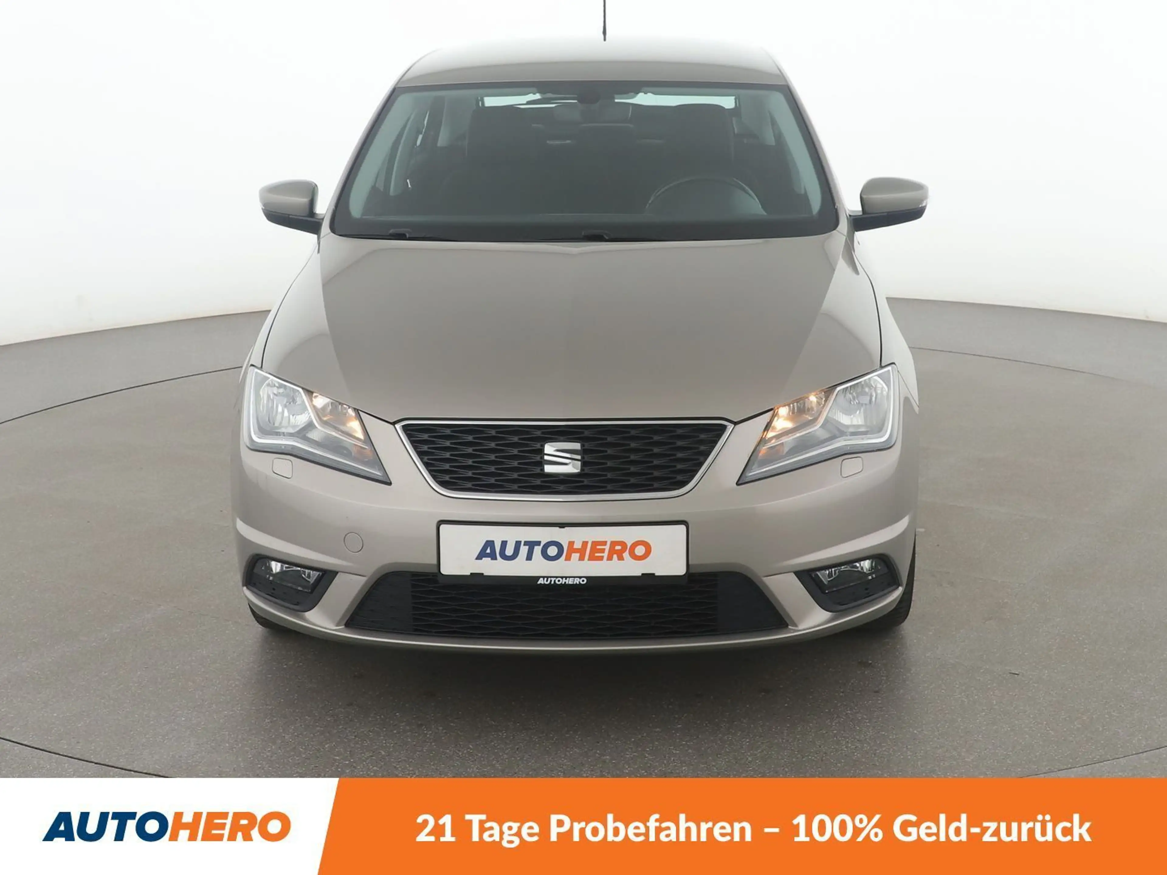 SEAT Toledo 1.0 TSI Style*TEMPO*PDC*SHZ*AHK*ALU*KLIMA* — photo 9