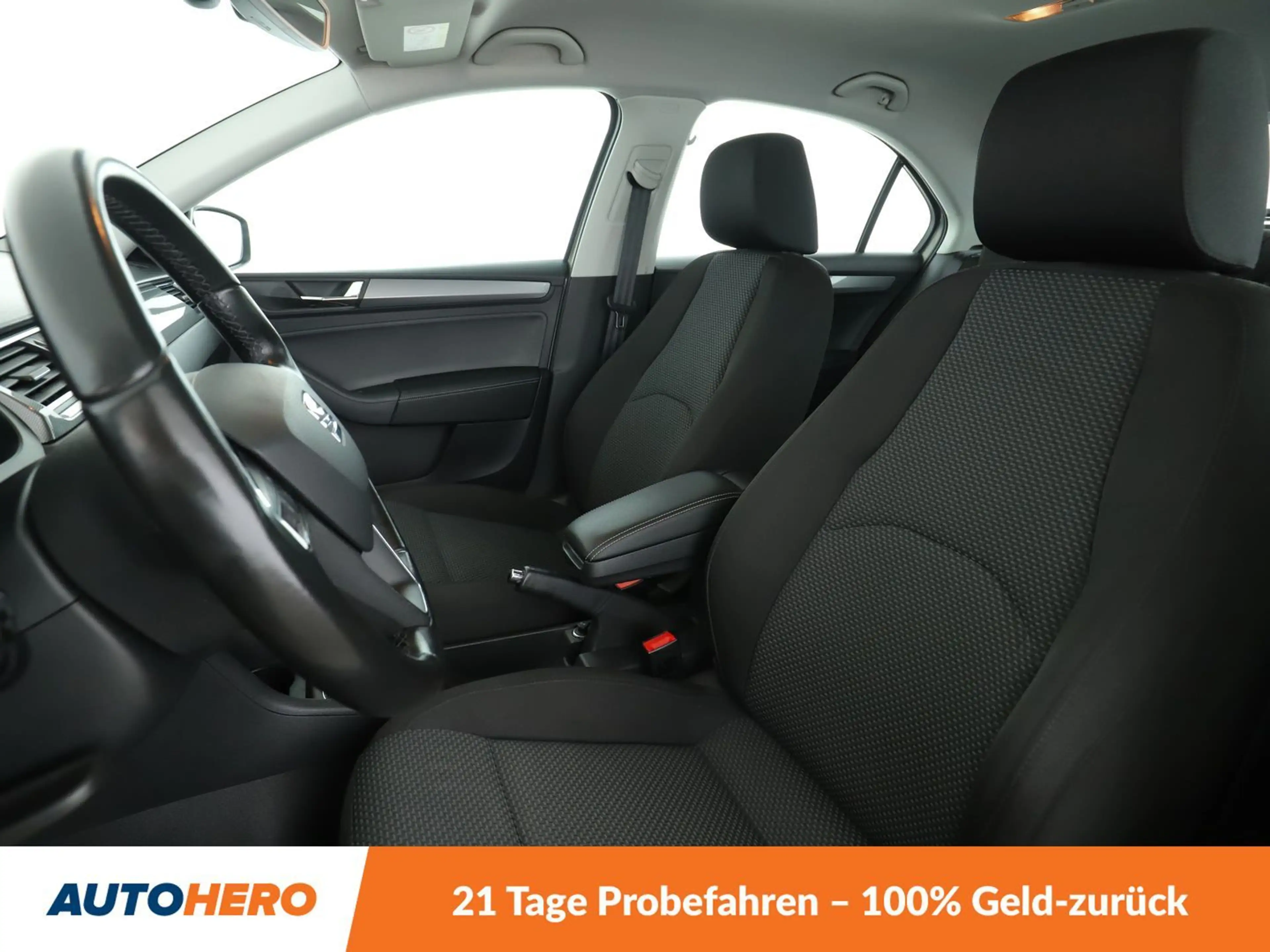 SEAT Toledo 1.0 TSI Style*TEMPO*PDC*SHZ*AHK*ALU*KLIMA* — photo 10
