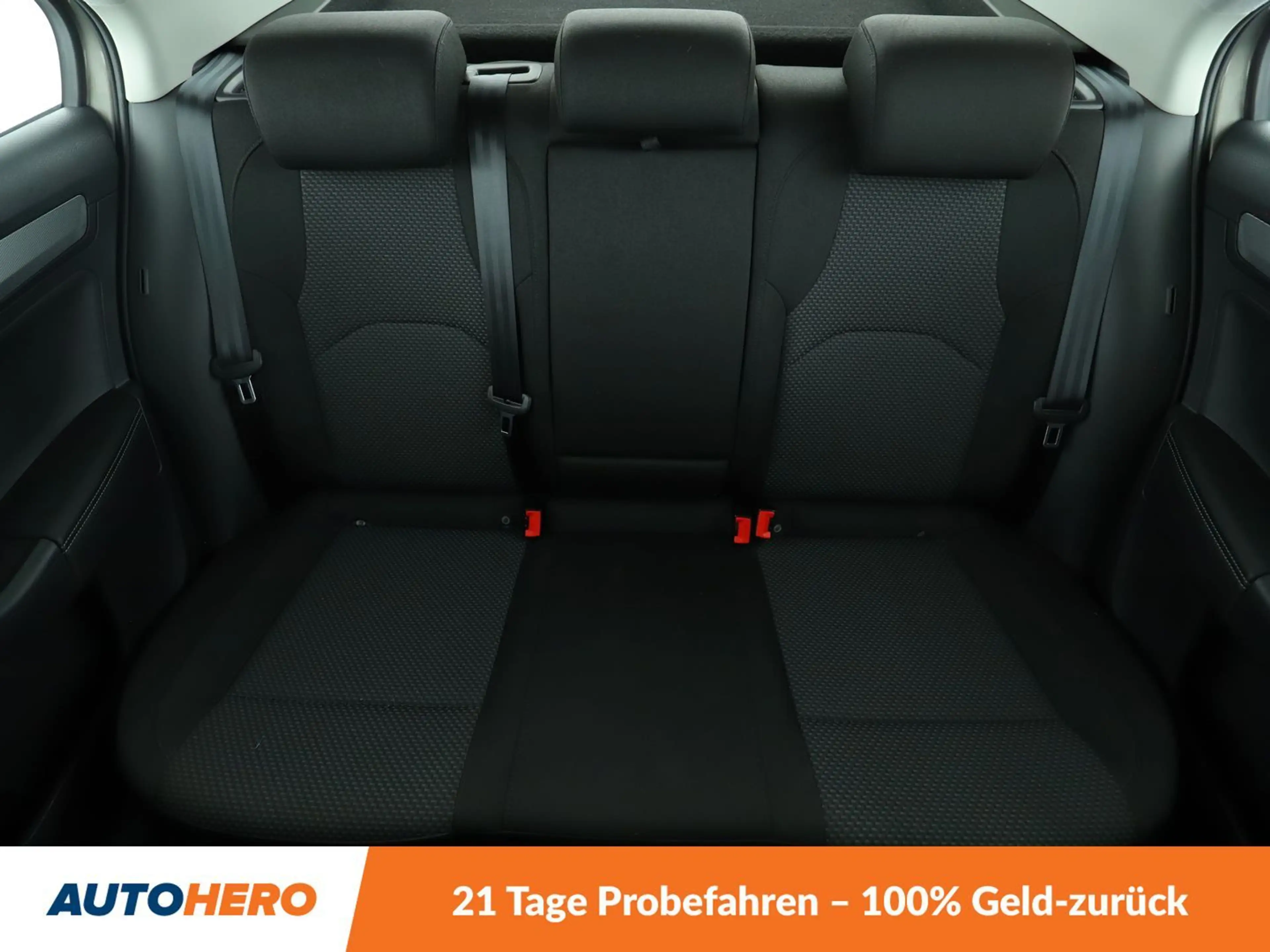 SEAT Toledo 1.0 TSI Style*TEMPO*PDC*SHZ*AHK*ALU*KLIMA* — photo 15