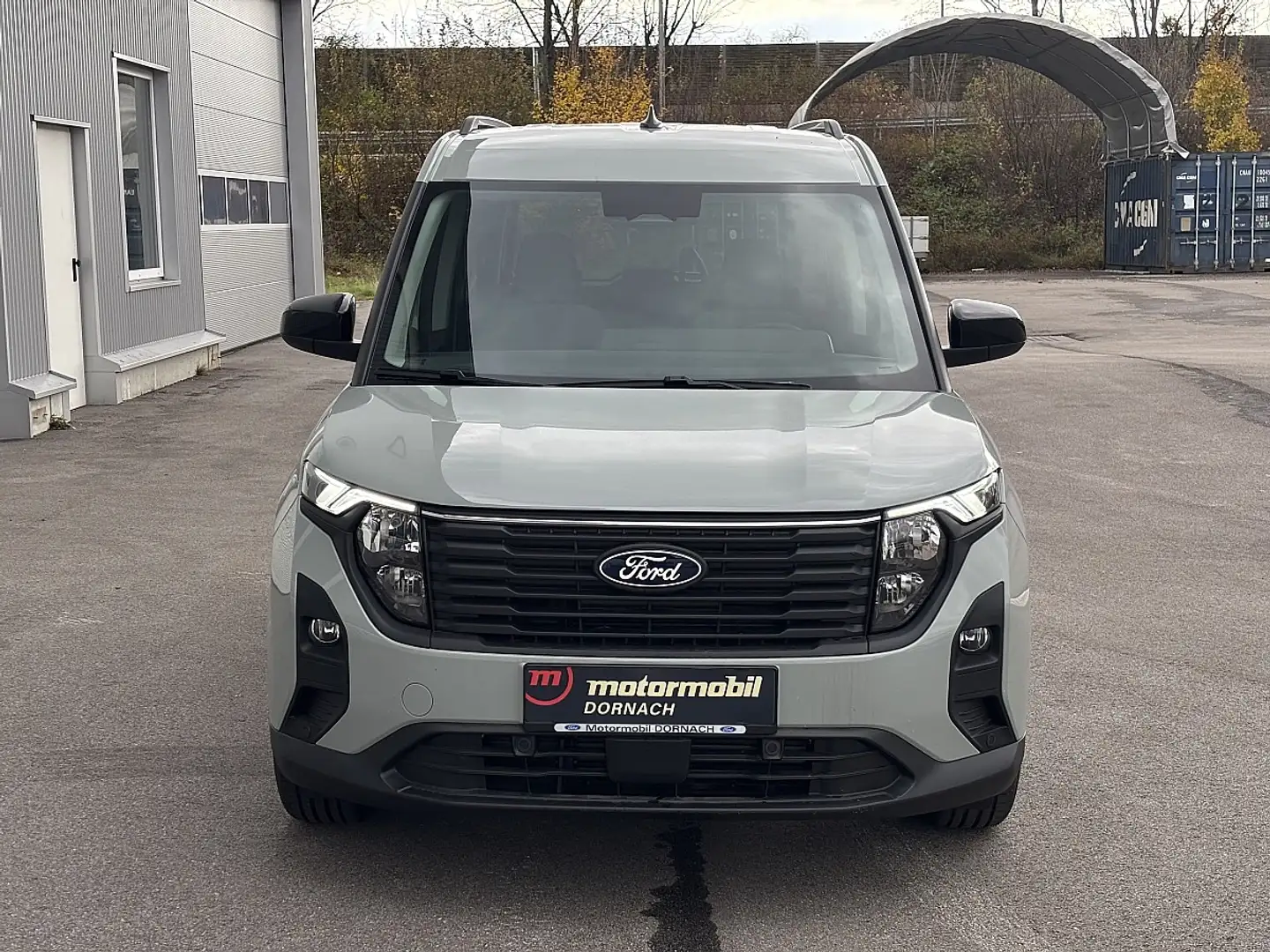 Ford Tourneo Courier 1,0 EcoBoost Titanium Grau - 2