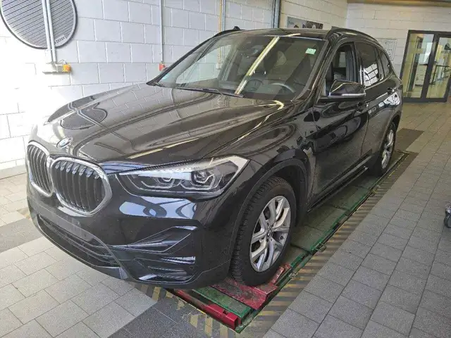 BMW X1 sDrive 18 d Advantage Navi Plus