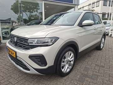 1.0 TSI Life Edition navigatie / stoelverwarming /