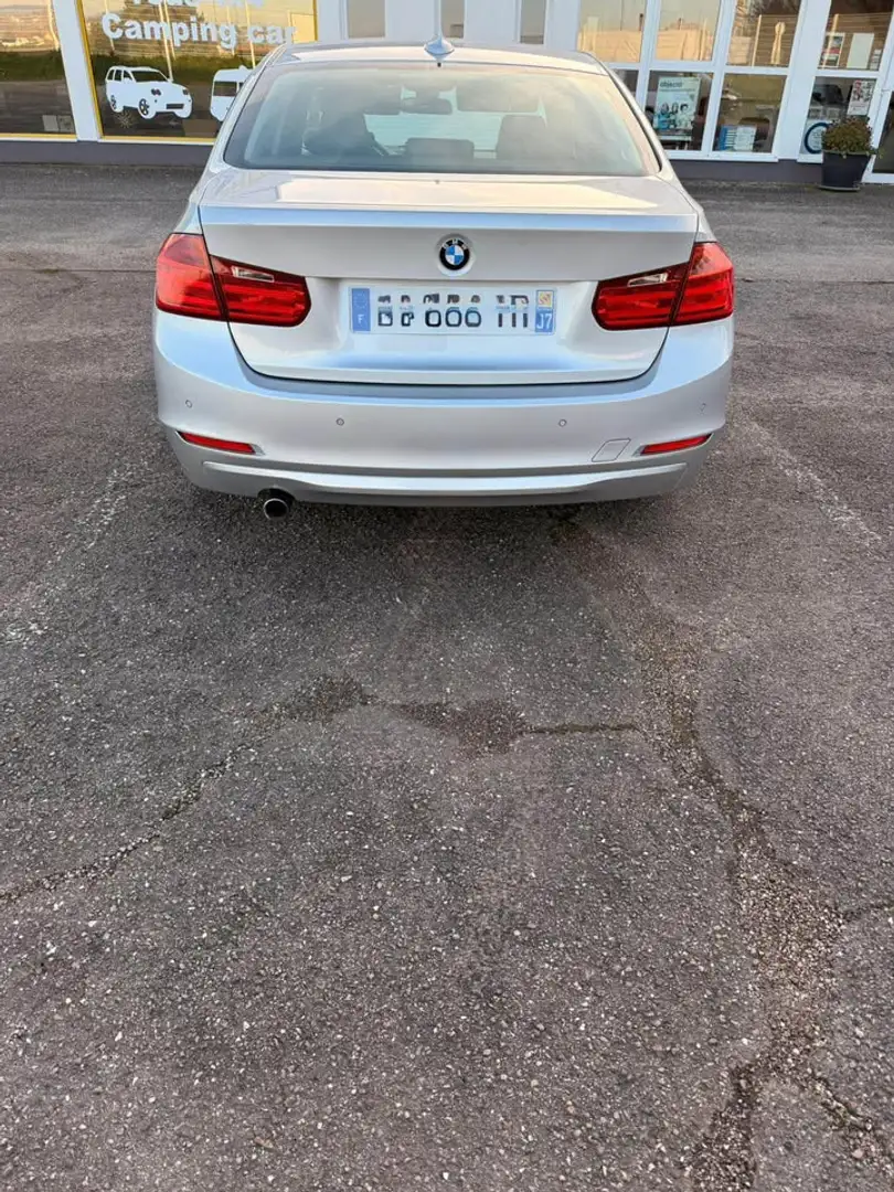 BMW 320 320d 184 ch Sport A Argent - 2