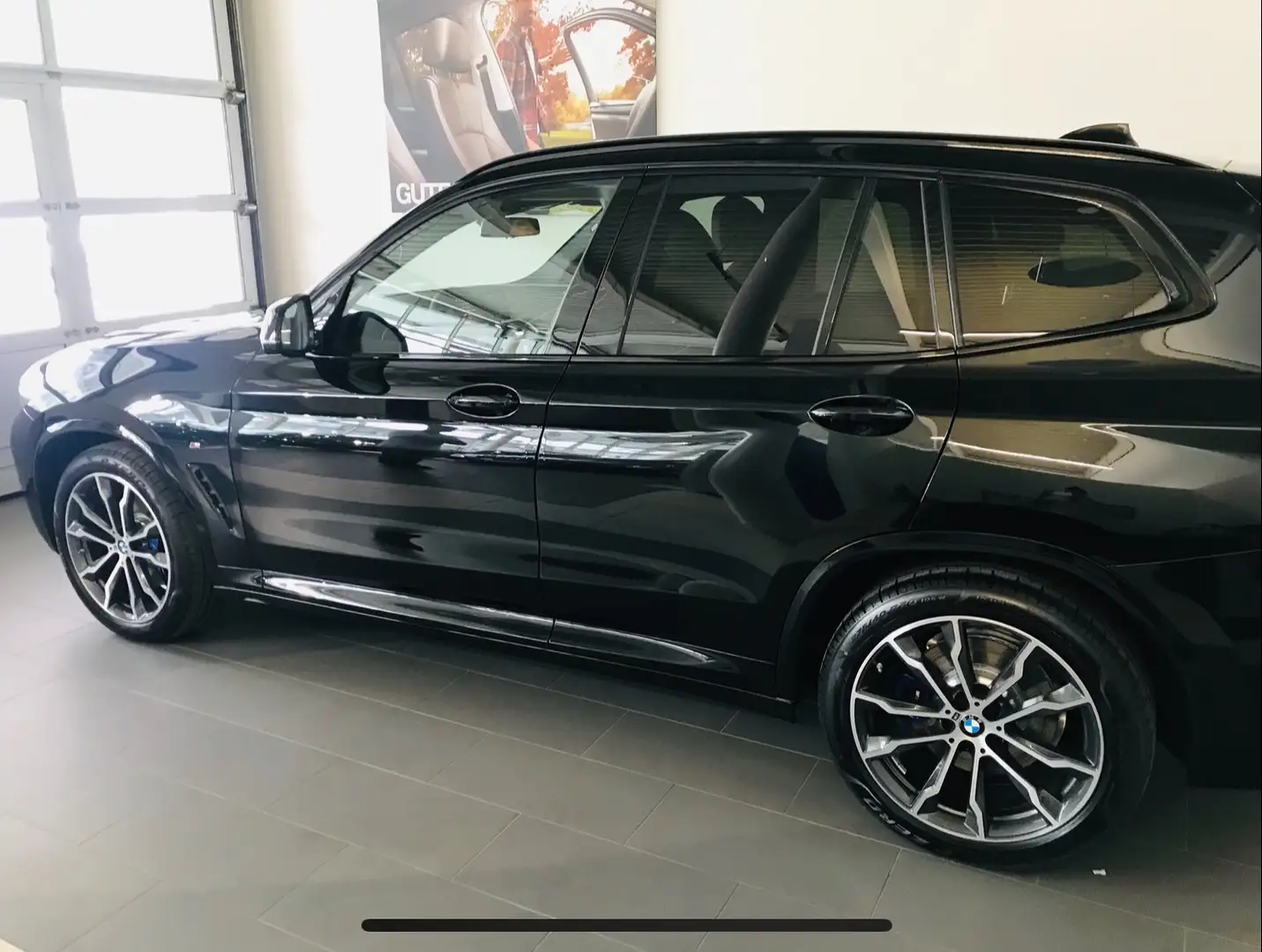 BMW X3 M M40d Schwarz - 2