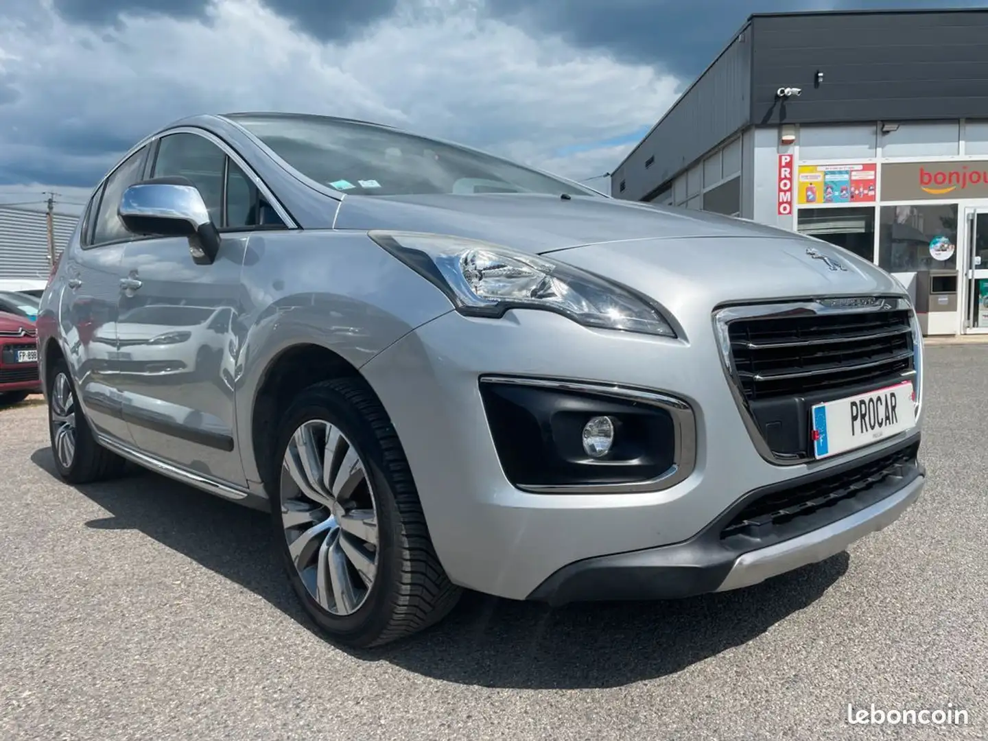 Peugeot 3008 1.6 bluehdi 120 allure Grigio - 2