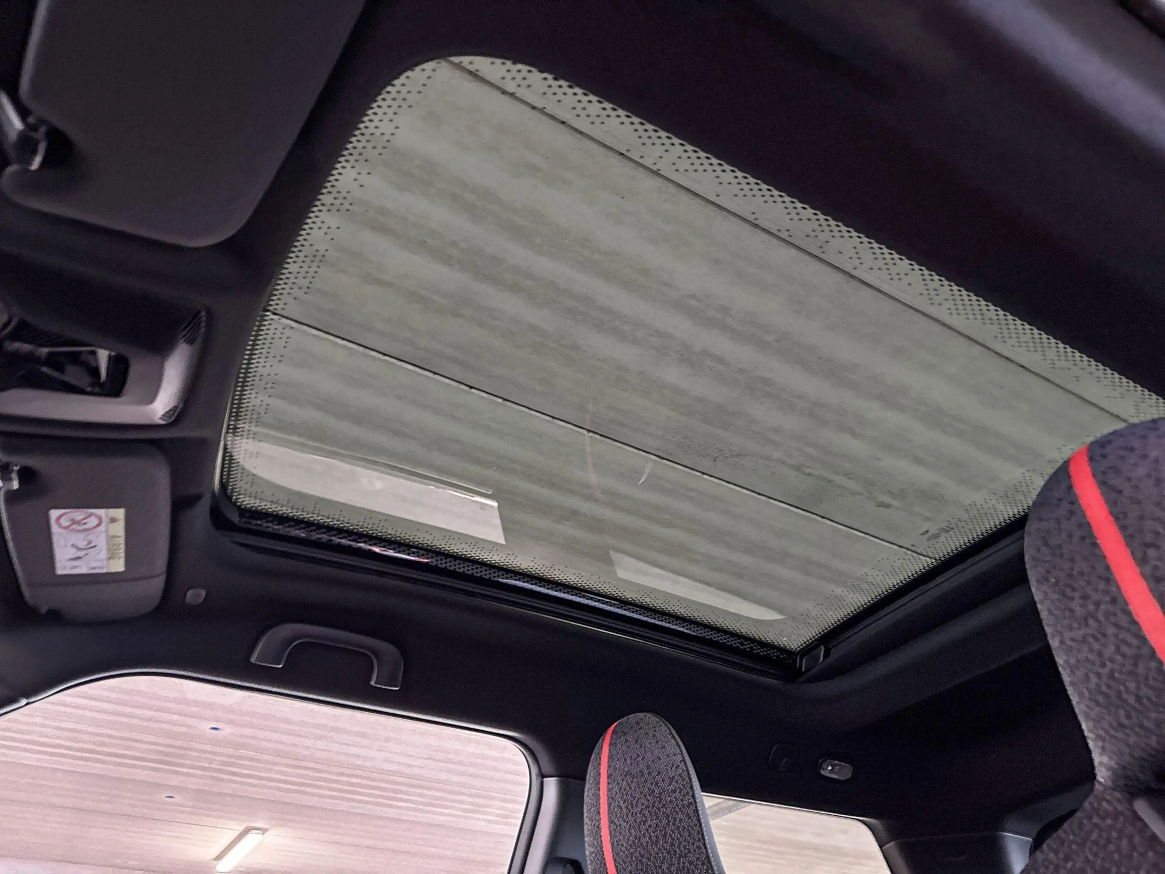 MINI John Cooper Works 3-deurs Cooper SE Cooper M 54.2 kWh | 18 Inch JCW — photo 10