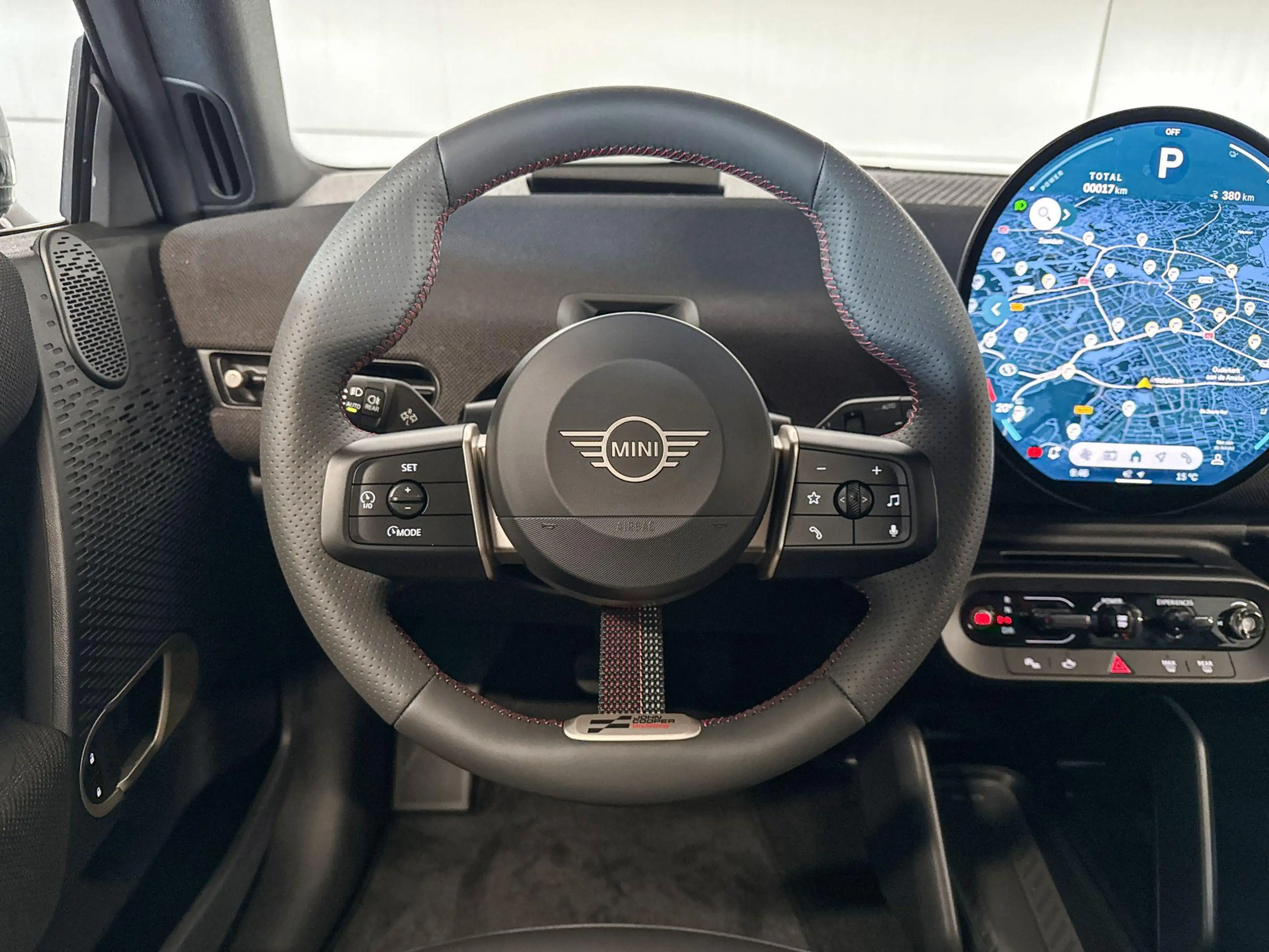 MINI John Cooper Works 3-deurs Cooper SE Cooper M 54.2 kWh | 18 Inch JCW — photo 12