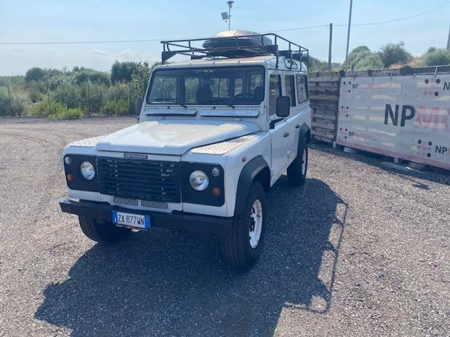 Land Rover Defender 110 2.5 Td5 S.W. S Wit - 2