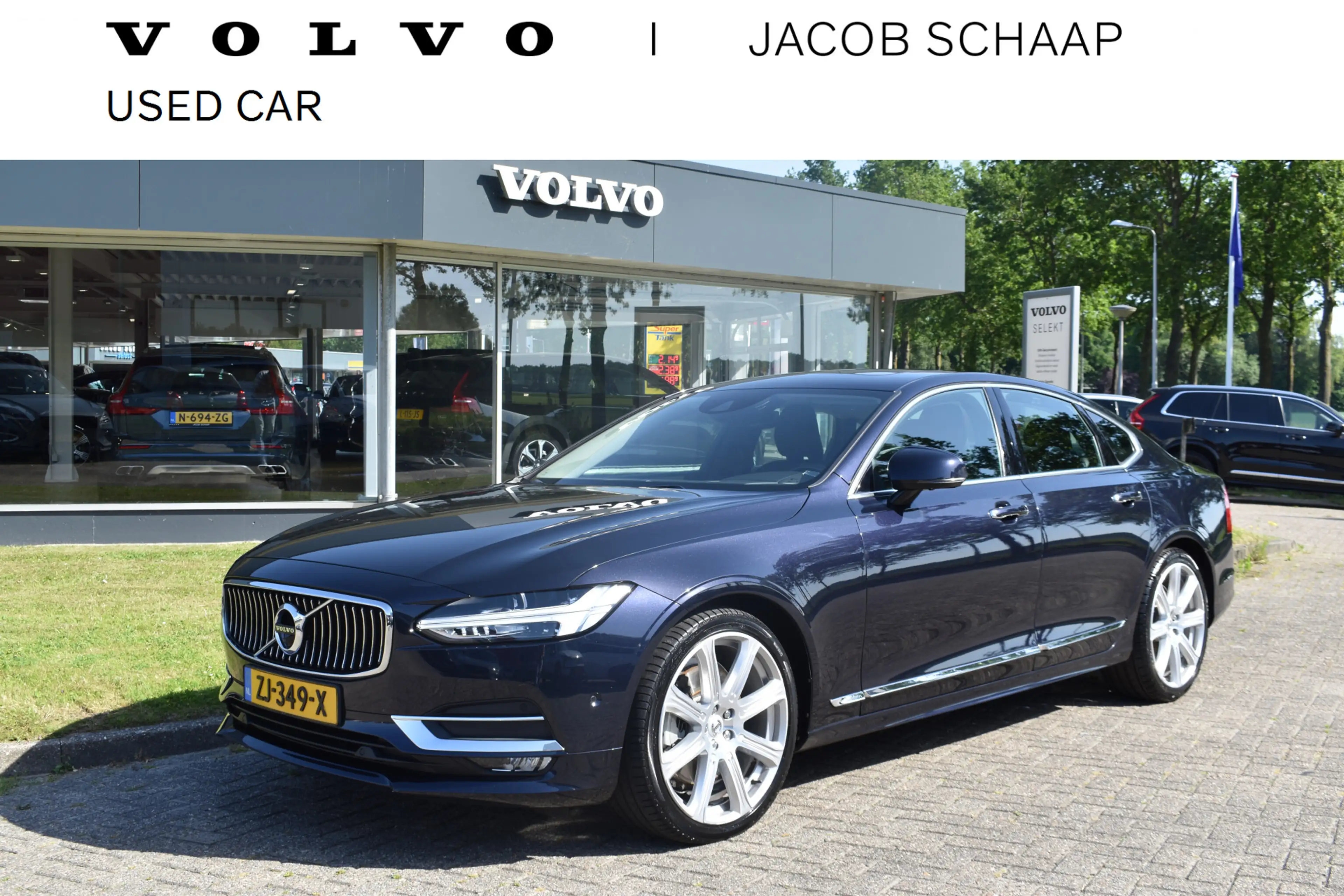 Volvo S90 T4 190PK Business Luxury + | Trekhaak | BLIS | 360