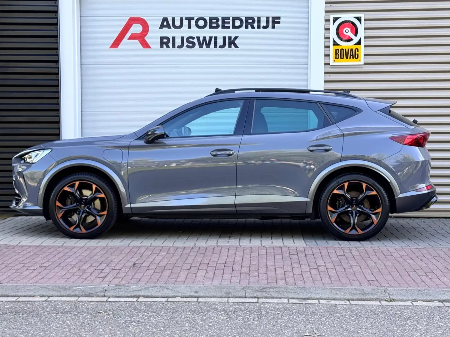 CUPRA Formentor 1.4 e-Hybrid VZ Copper Edition Pano/Memory/Camera Gris - 2