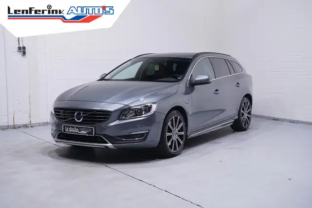 Volvo V60 2.4 D5 Twin Engine AWD navigatie lederen bekleding
