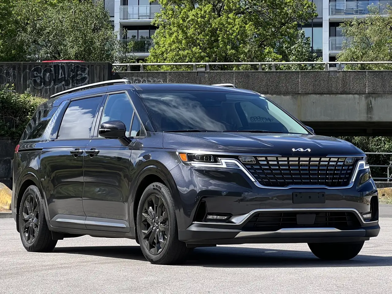 2023 Kia Carnival
