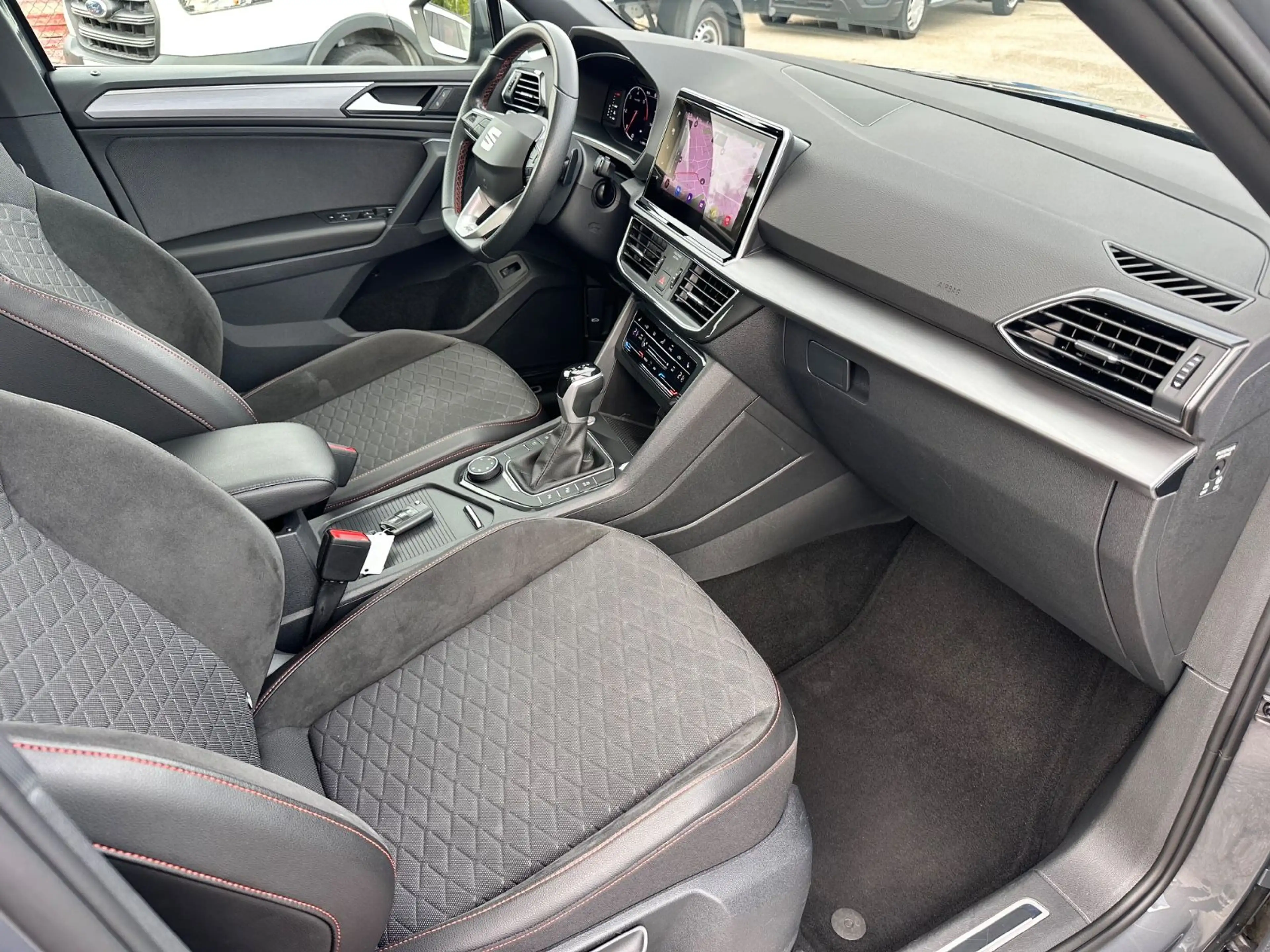 SEAT Tarraco FR 4Drive Pano Beats AHK ACC 7-Sitzer — photo 35