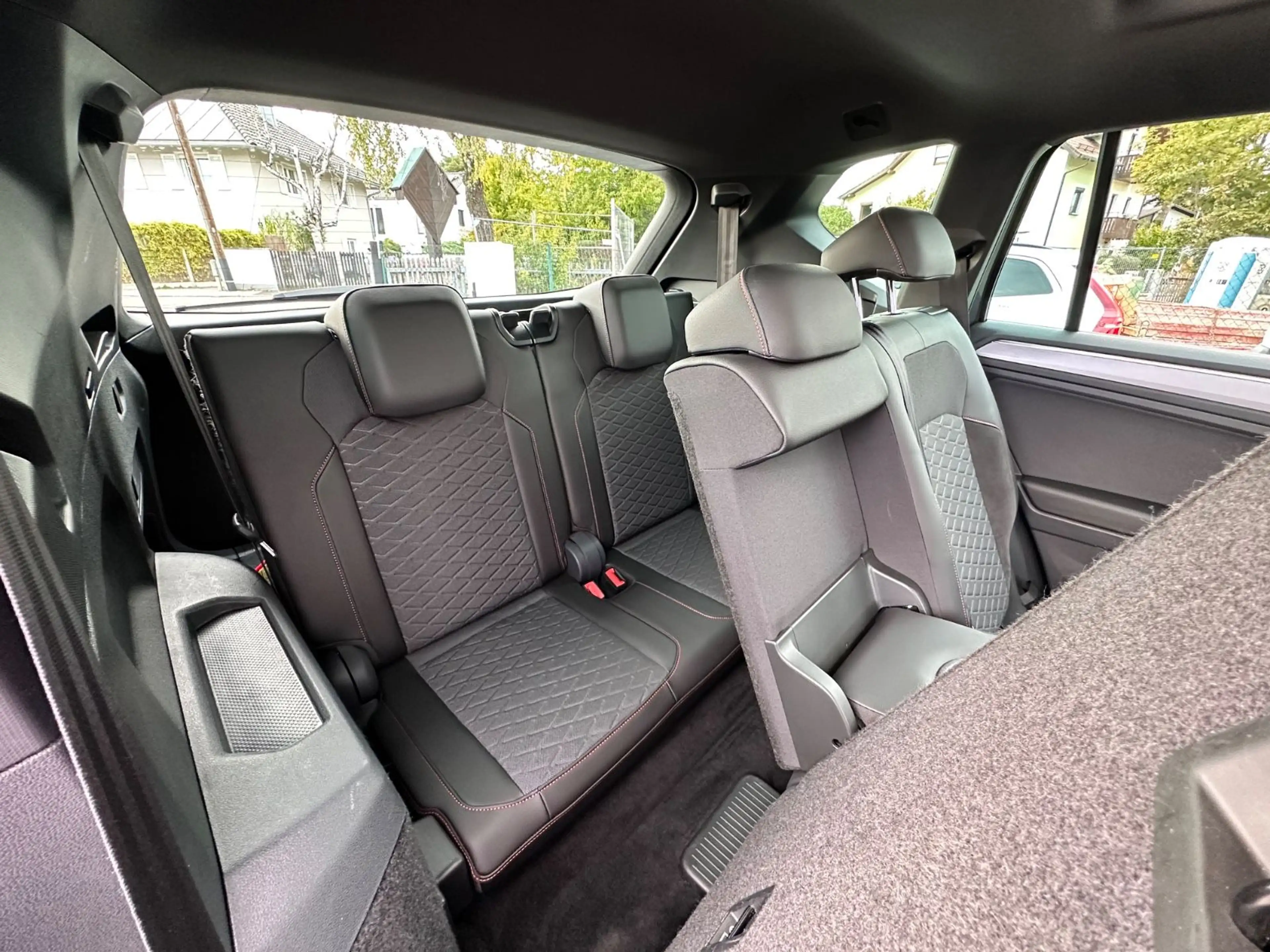 SEAT Tarraco FR 4Drive Pano Beats AHK ACC 7-Sitzer — photo 34