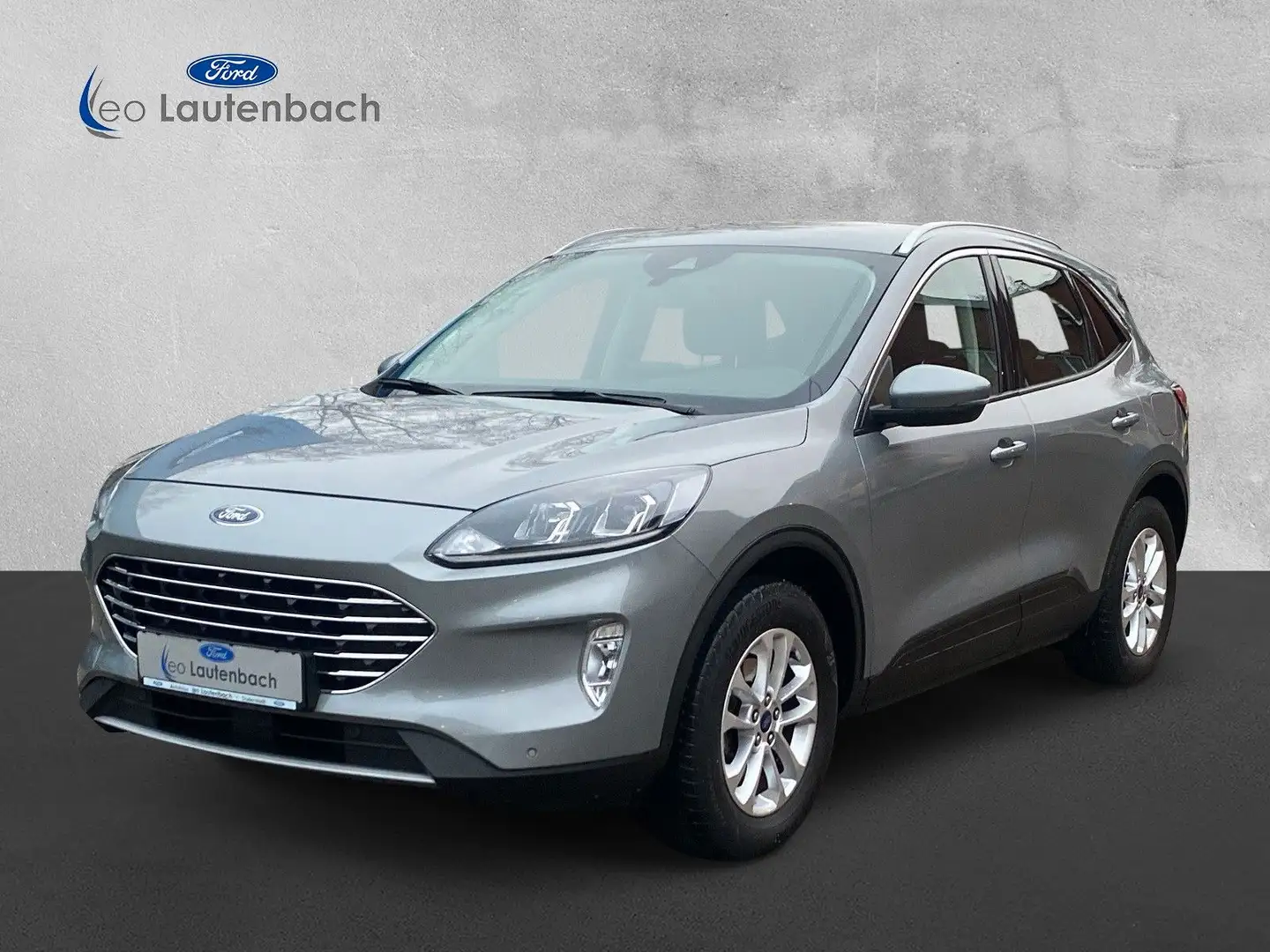 Ford Kuga Titanium Plateado - 1
