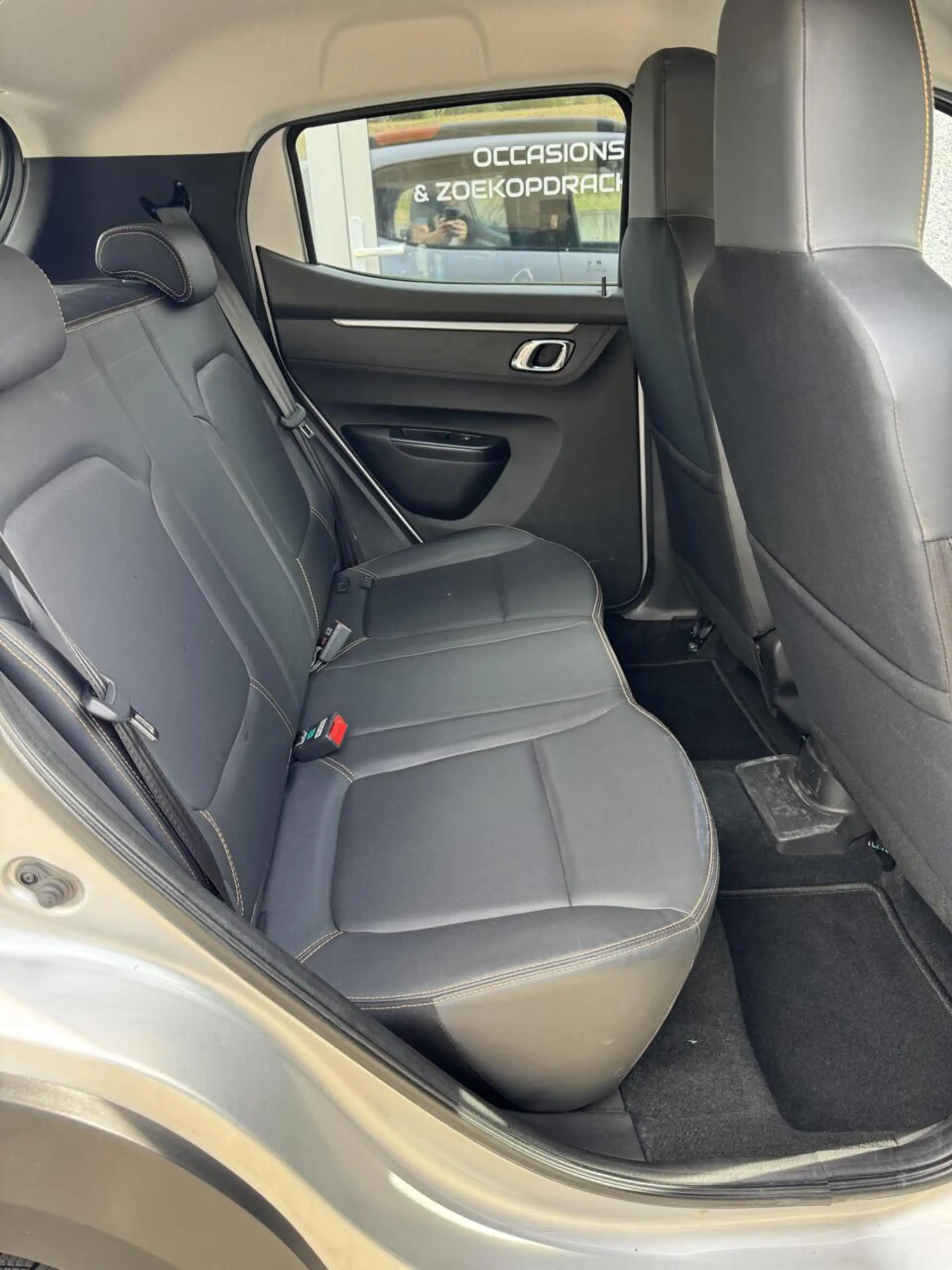 Dacia Spring Comfort Plus (Orange Pack) SOH 93% 27 kWh/Navi/Cam — photo 13
