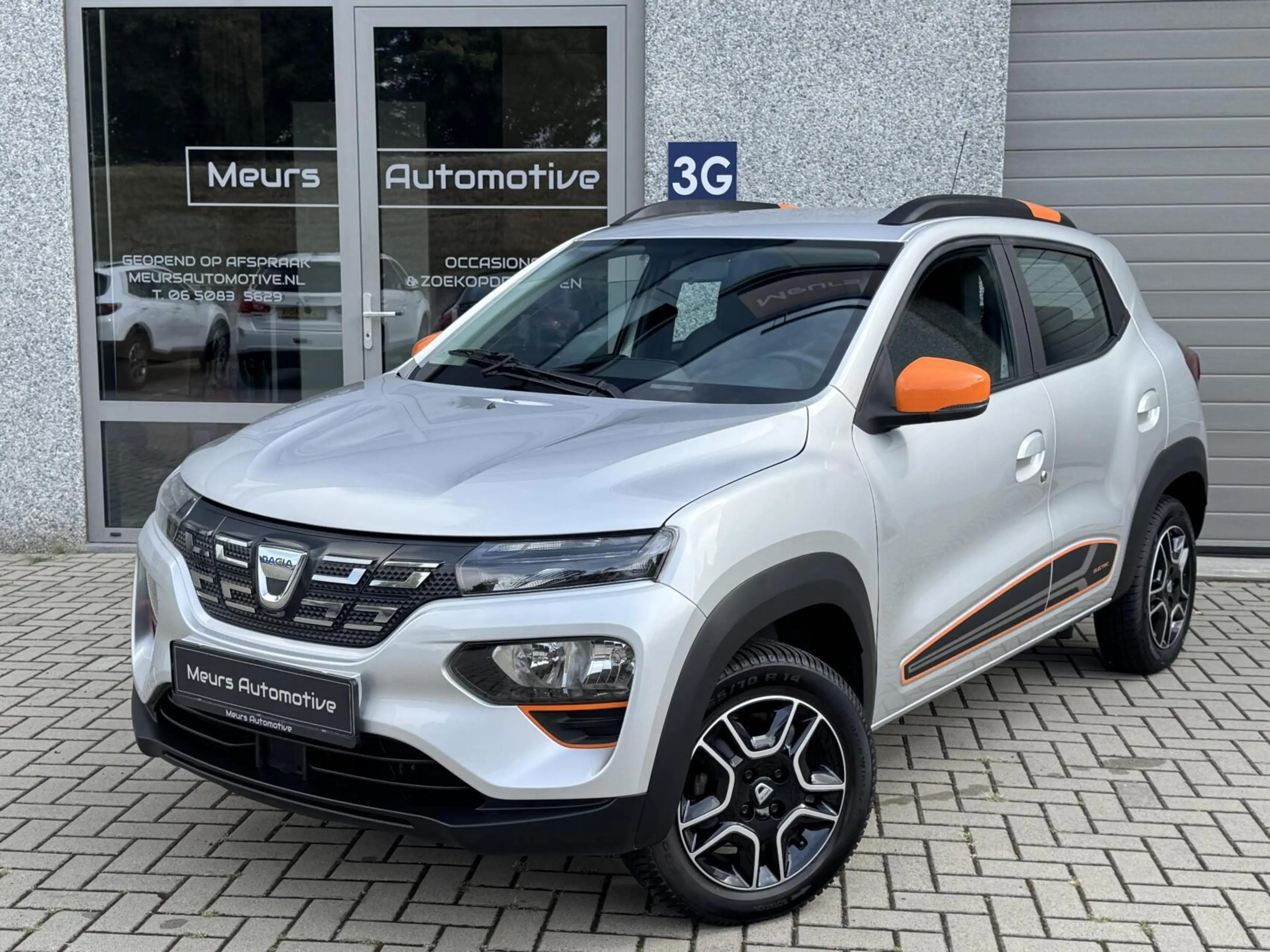 Dacia Spring Comfort Plus (Orange Pack) SOH 93% 27 kWh/Navi/Cam