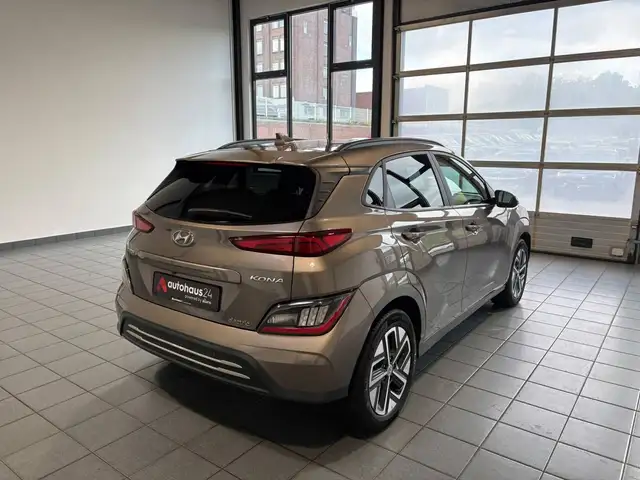 Hyundai Kona view 5