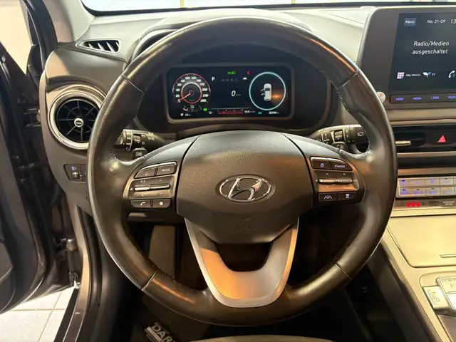 Hyundai Kona view 10