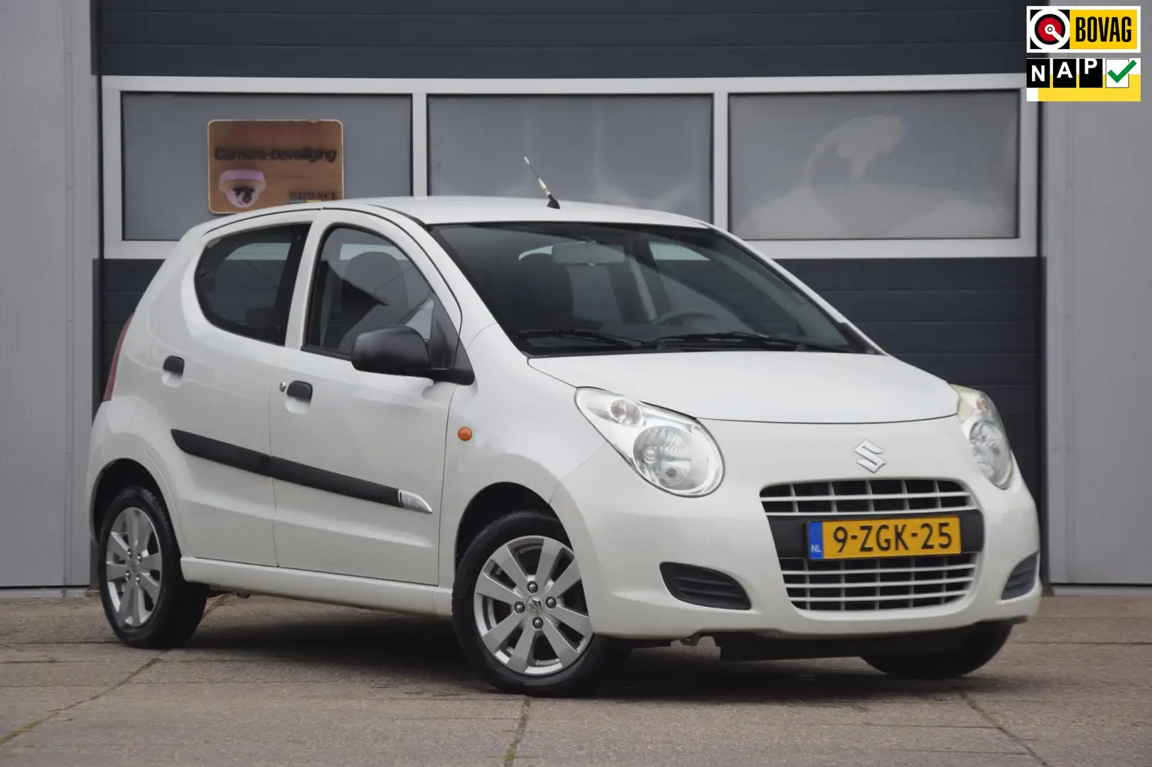 Suzuki Alto 1.0 Celebration EASSS + CRUISE CONTROL Wit - 1
